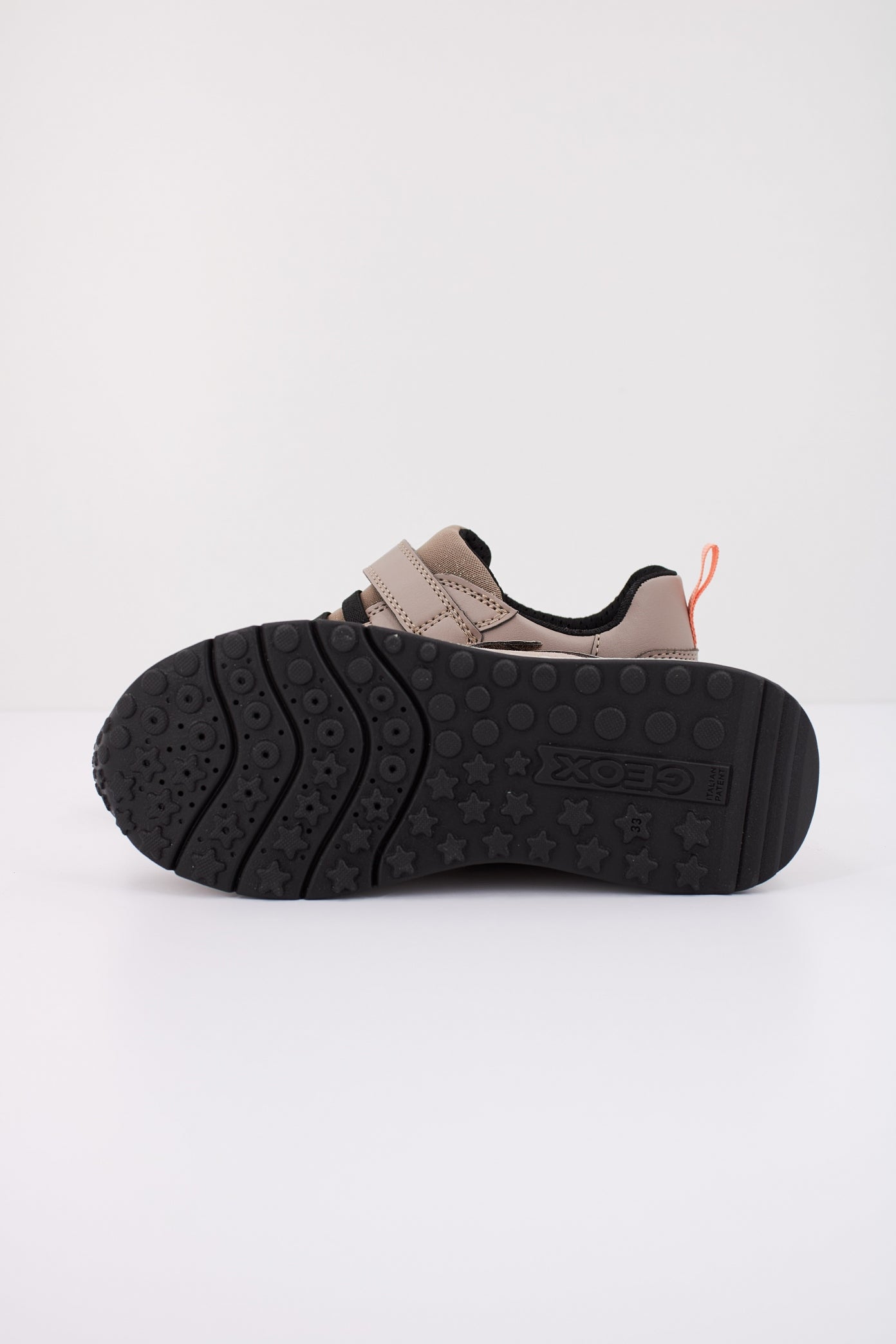 GEOX J FASTICS en color BEIS (5)