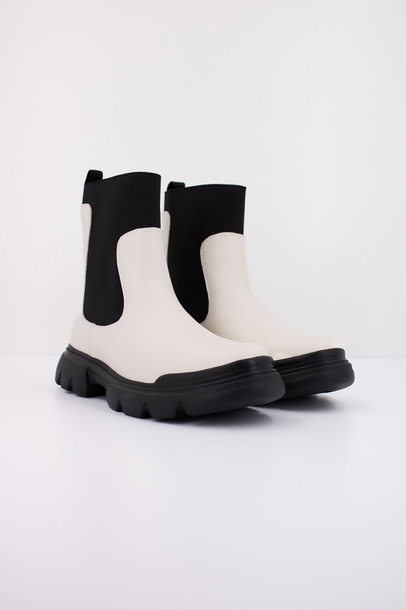 GEOX J JUNETTE en color BLANCO (2)