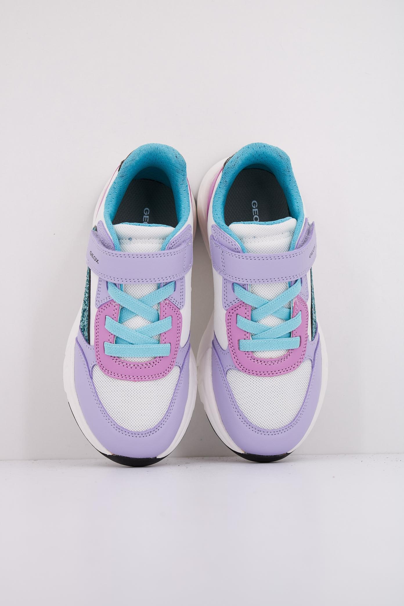 GEOX J LOFTUS en color BLANCO (3)