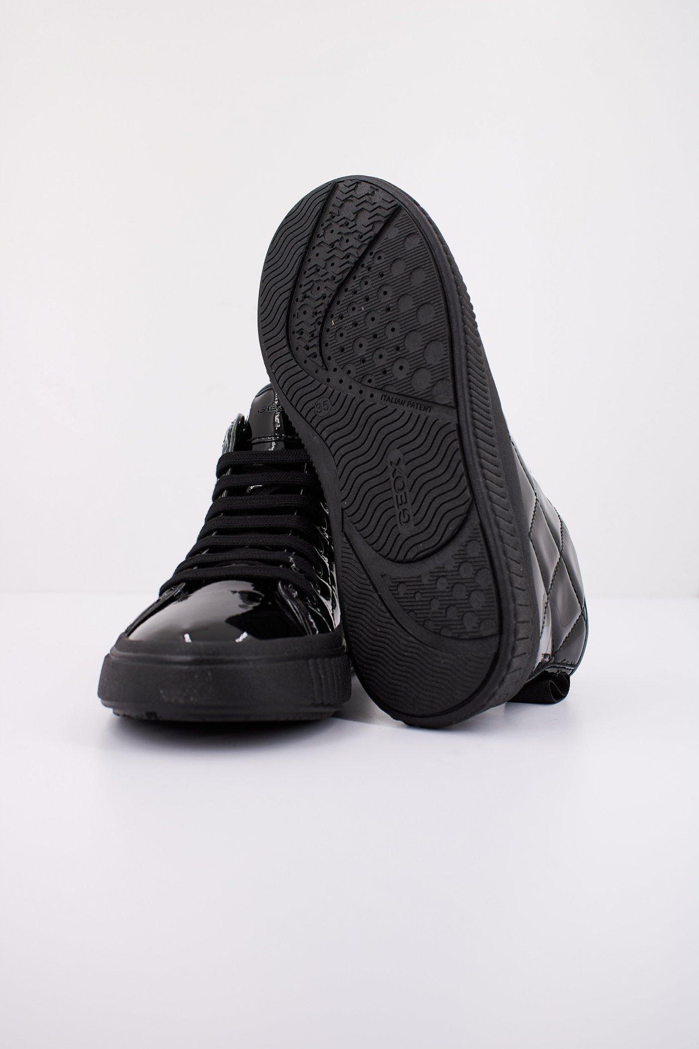 GEOX J LAQUINNY en color NEGRO (5)