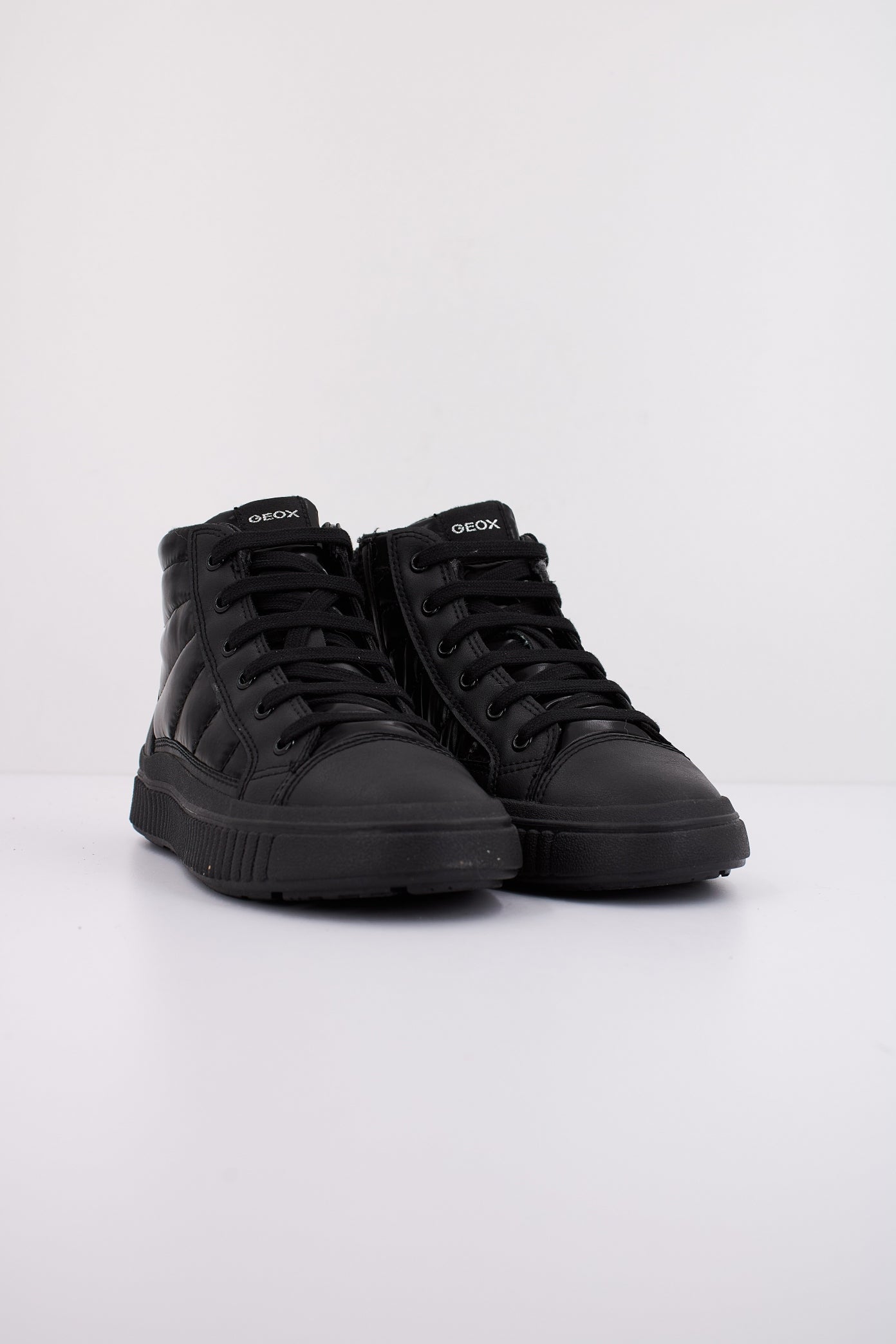 GEOX J LAQUINNY en color NEGRO (2)