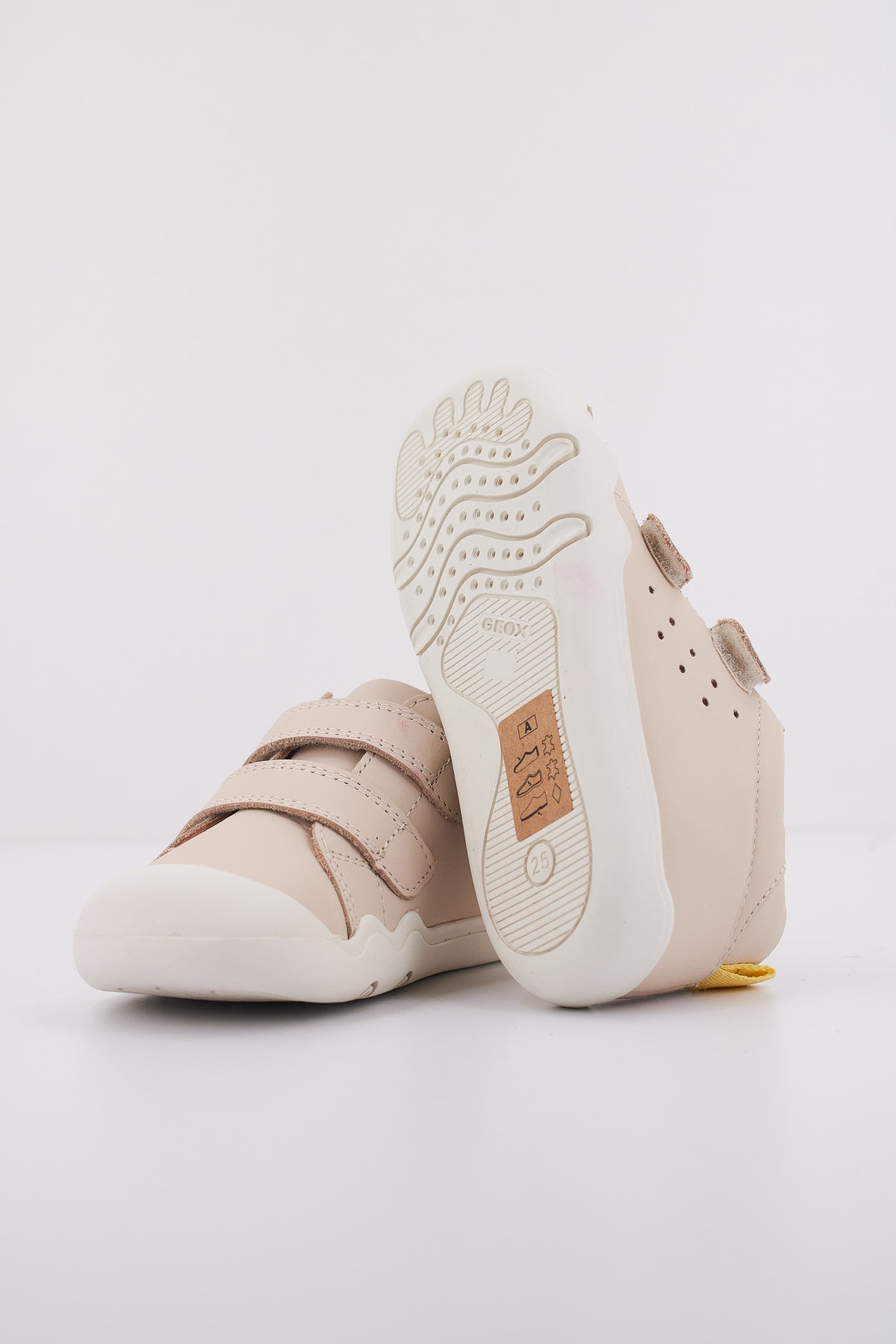GEOX B STEPPIEUP GIRL en color BEIS (5)