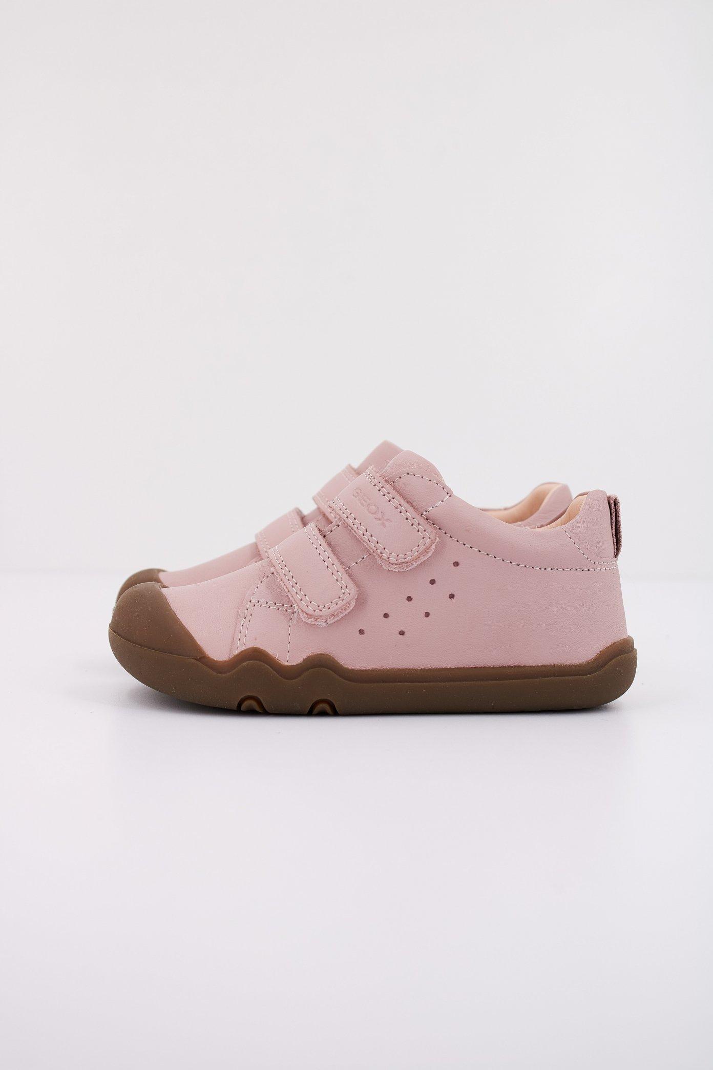 GEOX B STEPPIEUP GIRL en color ROSA (1)