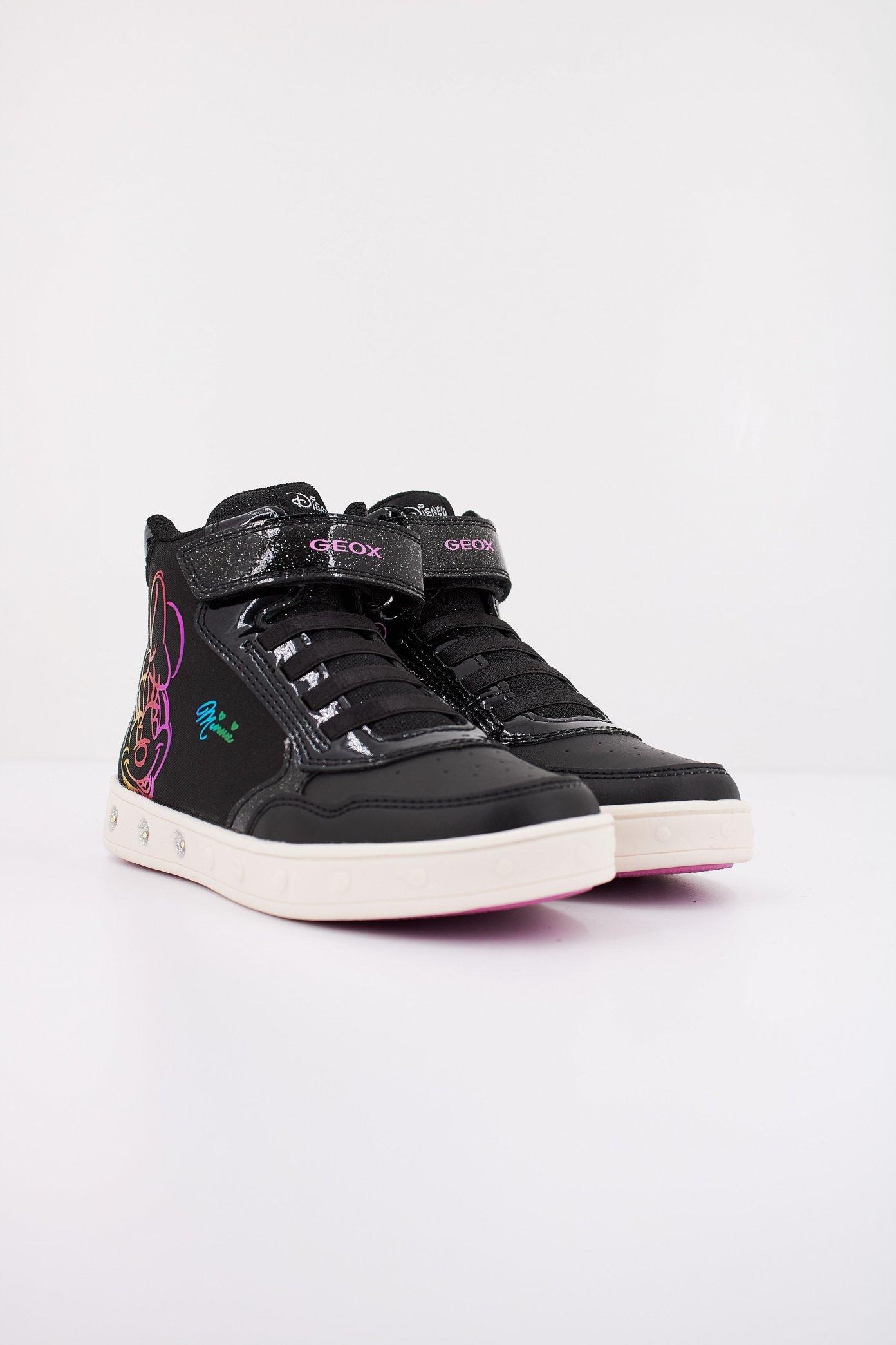 GEOX J SKYLIN en color NEGRO (2)