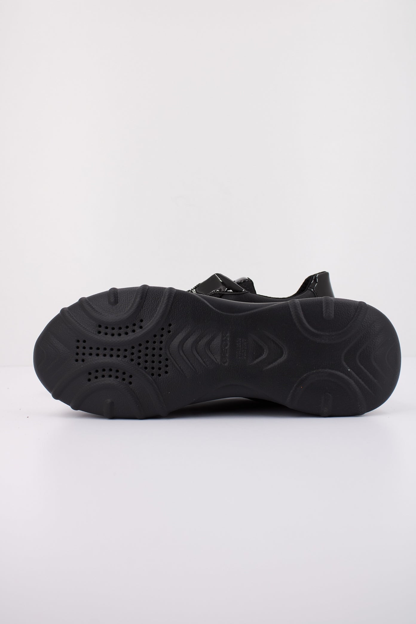 GEOX D ALLENIEE en color NEGRO (5)