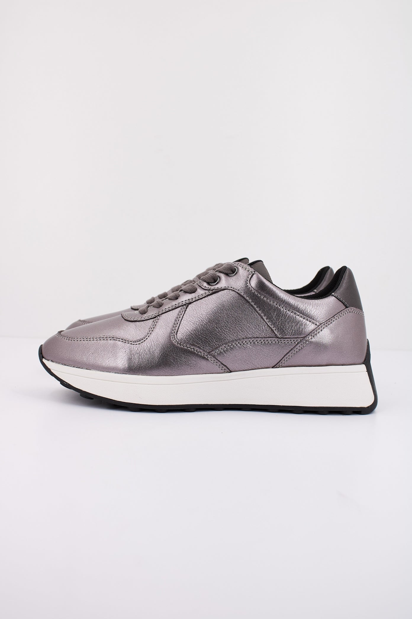 GEOX D AMABEL en color GRIS (1)