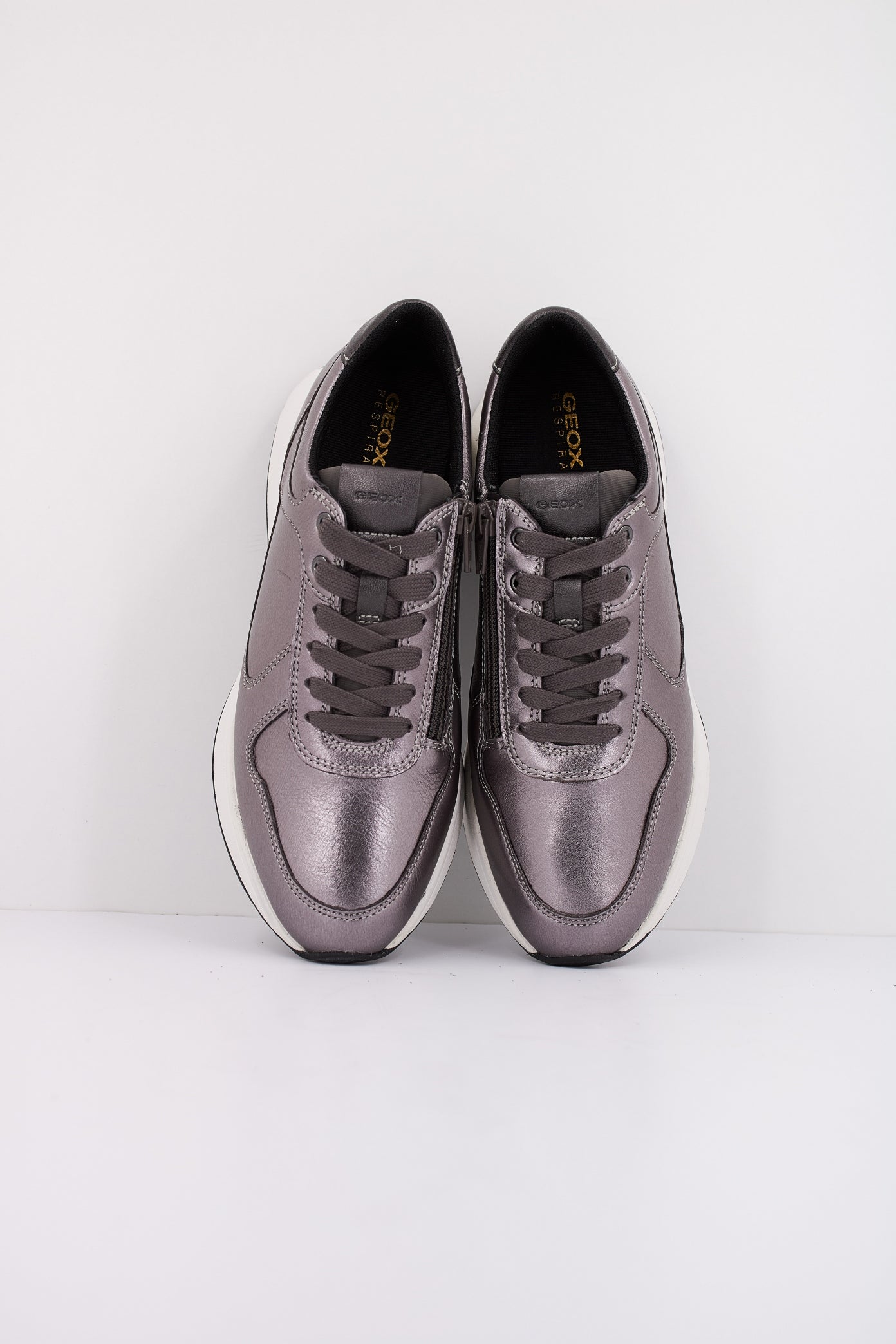 GEOX D AMABEL en color GRIS (3)