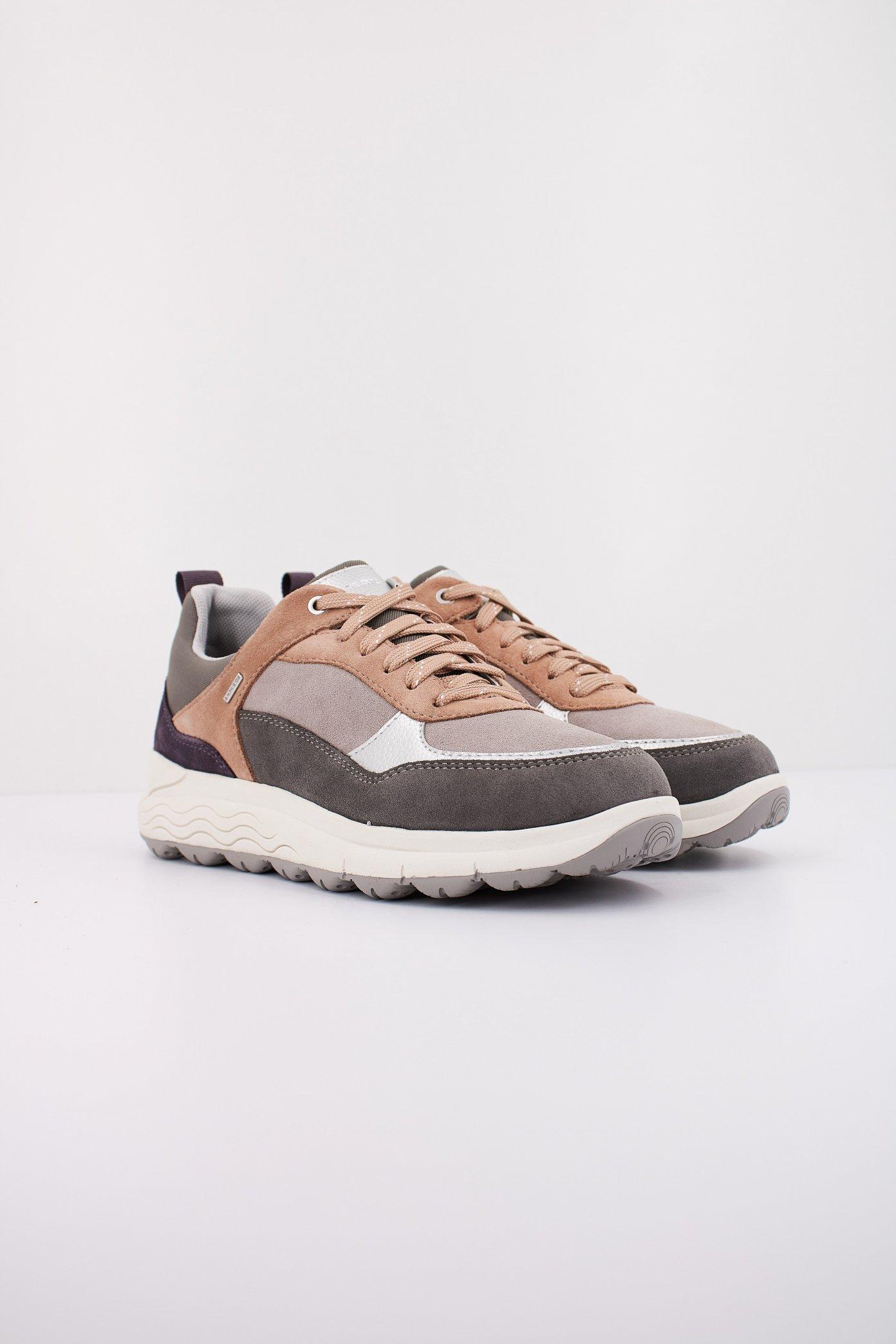 GEOX D SPHERICA en color GRIS (2)