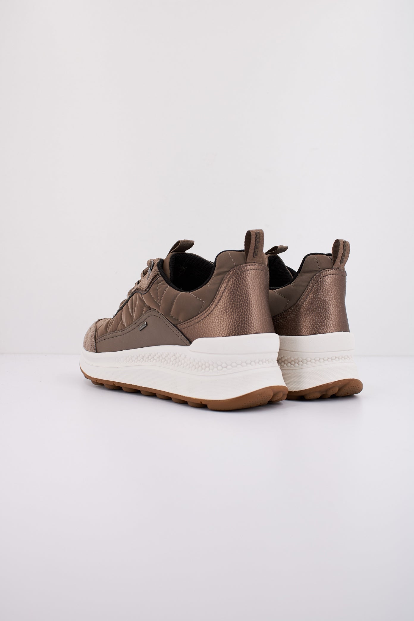 GEOX D SPHERICA en color MARRON (4)