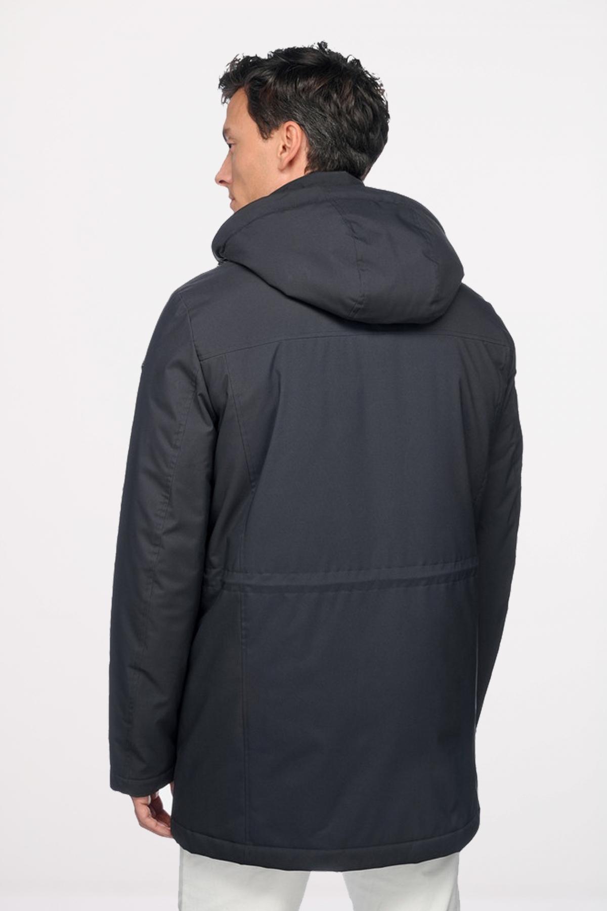 GEOX M ANDALO PARKA en color NEGRO (4)
