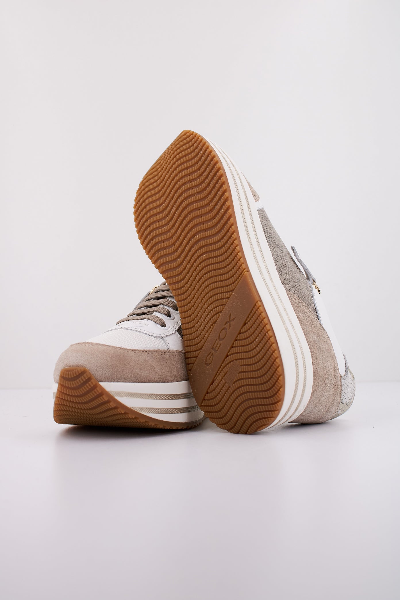 GEOX D KENCY en color MARRON (5)