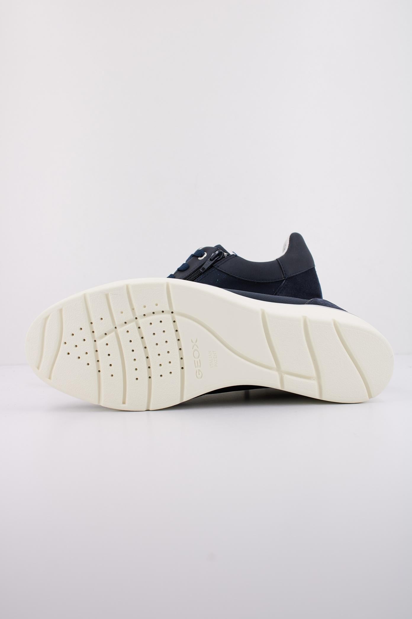 GEOX D ILDE en color AZUL (5)