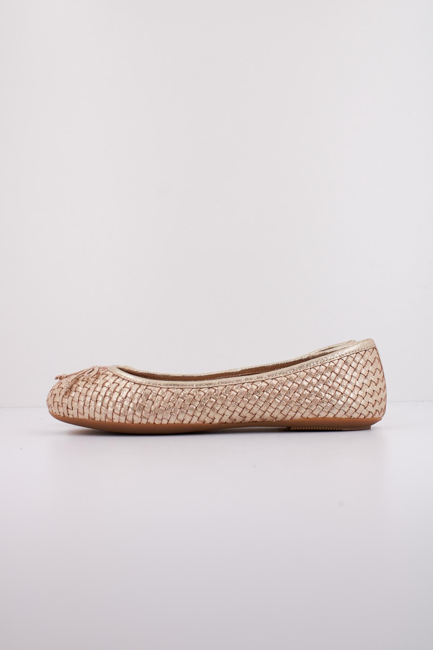 GEOX D PALMARIA en color ORO (1)