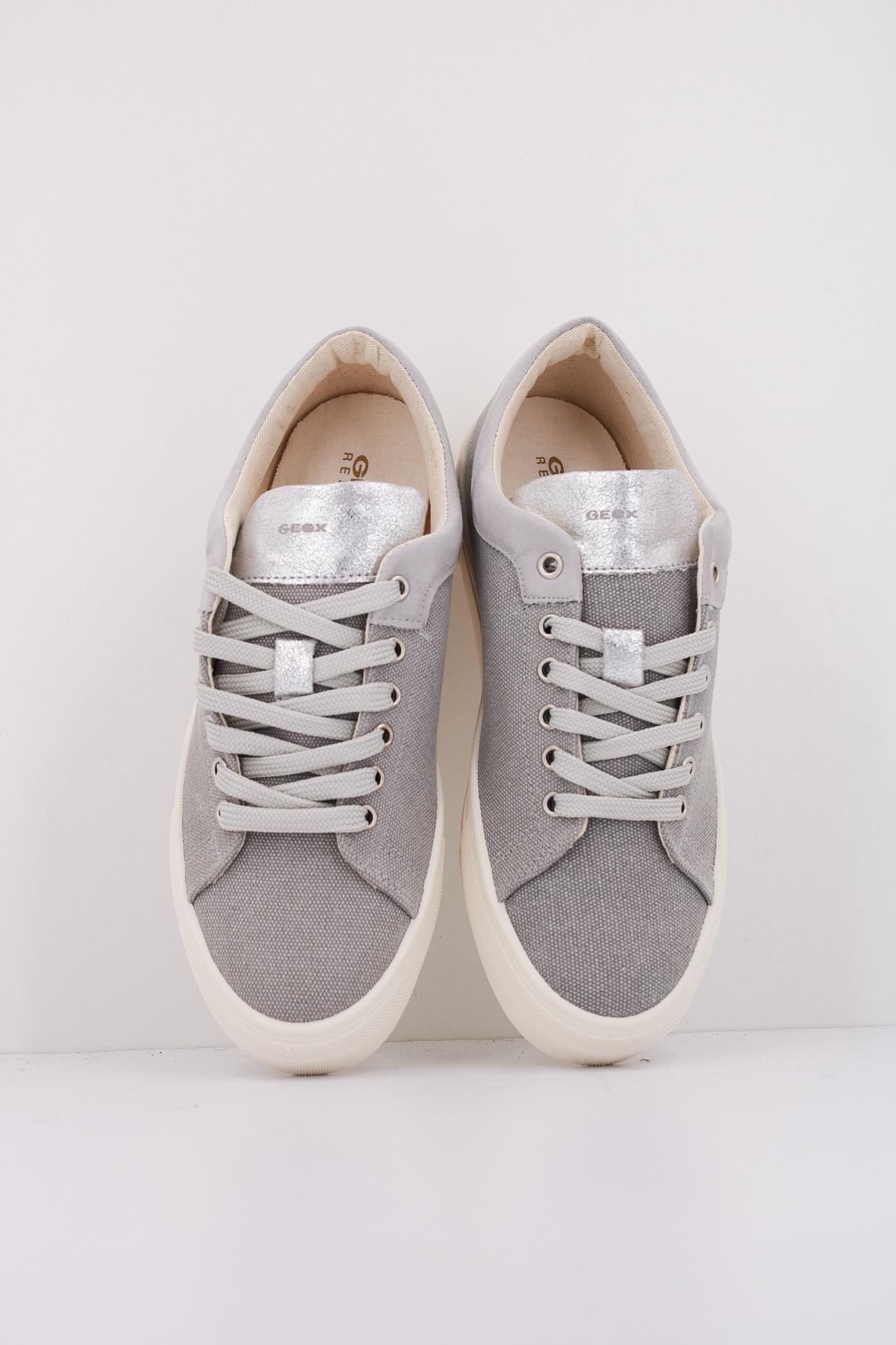 GEOX D CLAUDIN en color GRIS (3)
