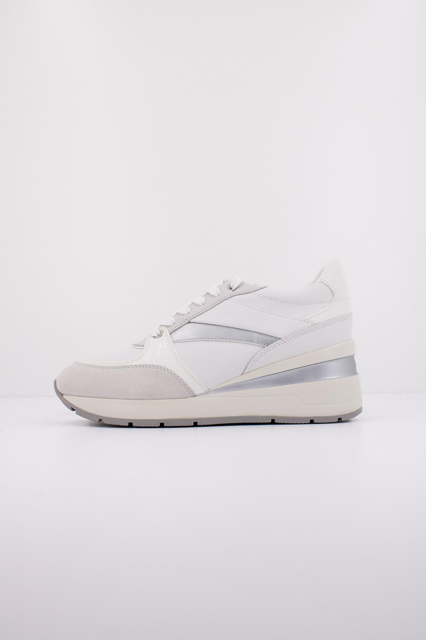 GEOX D ZOSMA en color BLANCO (1)