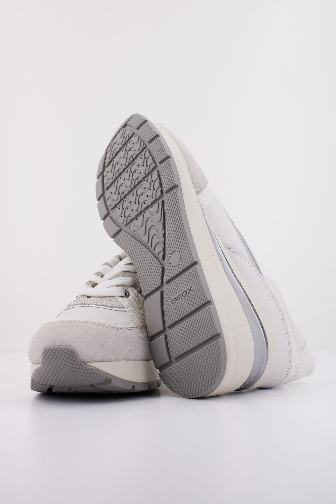 GEOX D ZOSMA en color BLANCO (5)