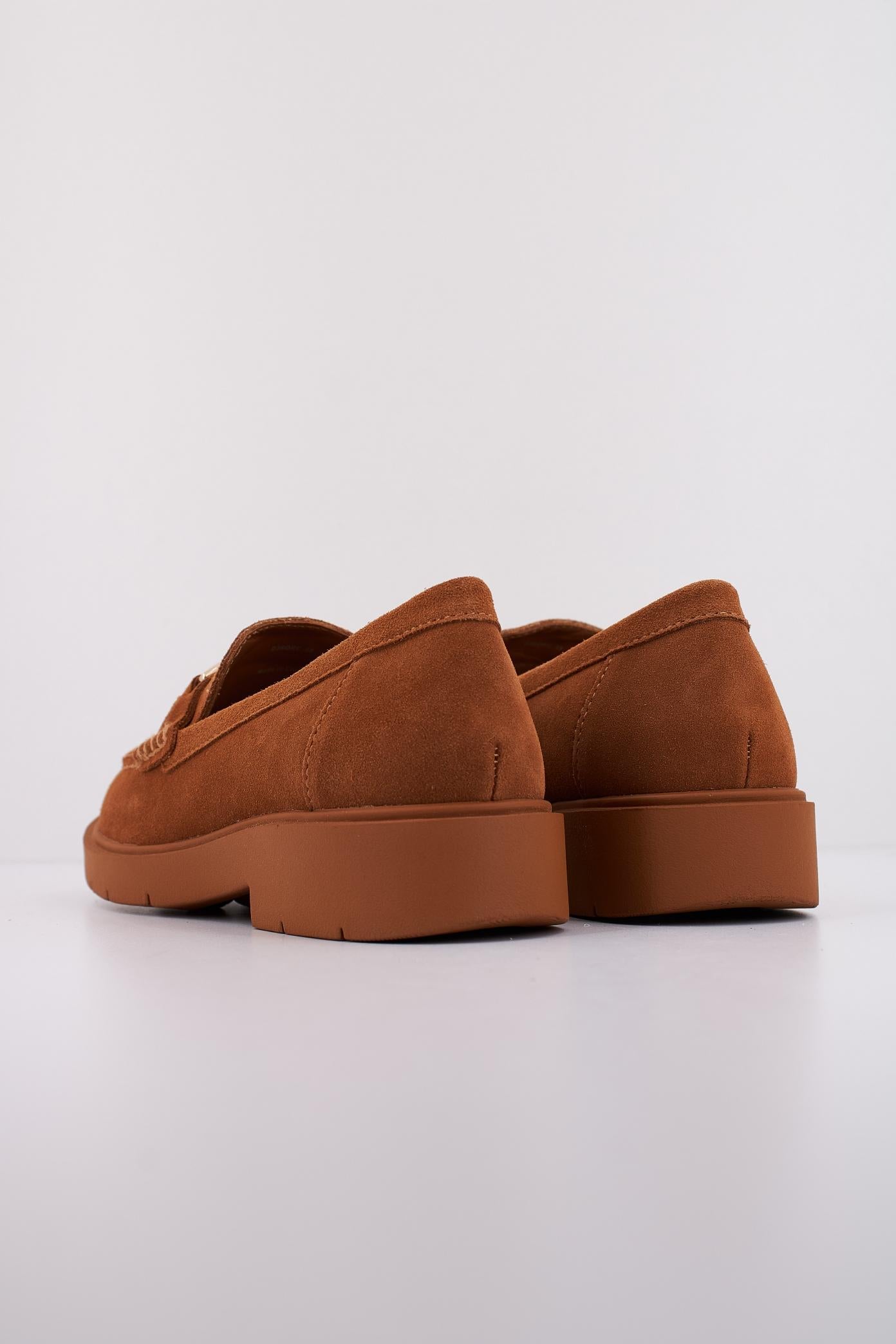 GEOX D SPHERICA EC en color MARRON (4)