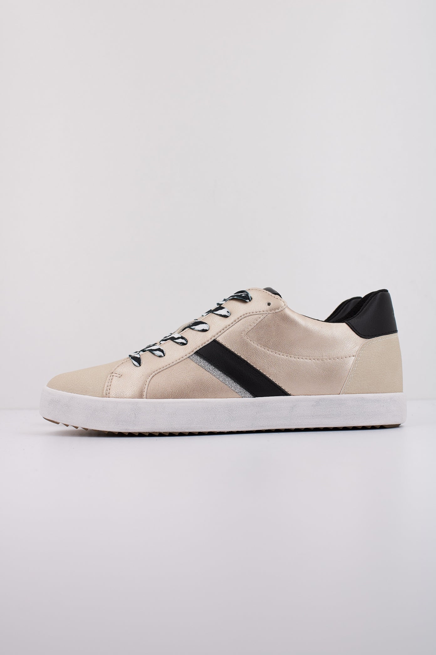 GEOX D BLOMIEE en color ORO (1)