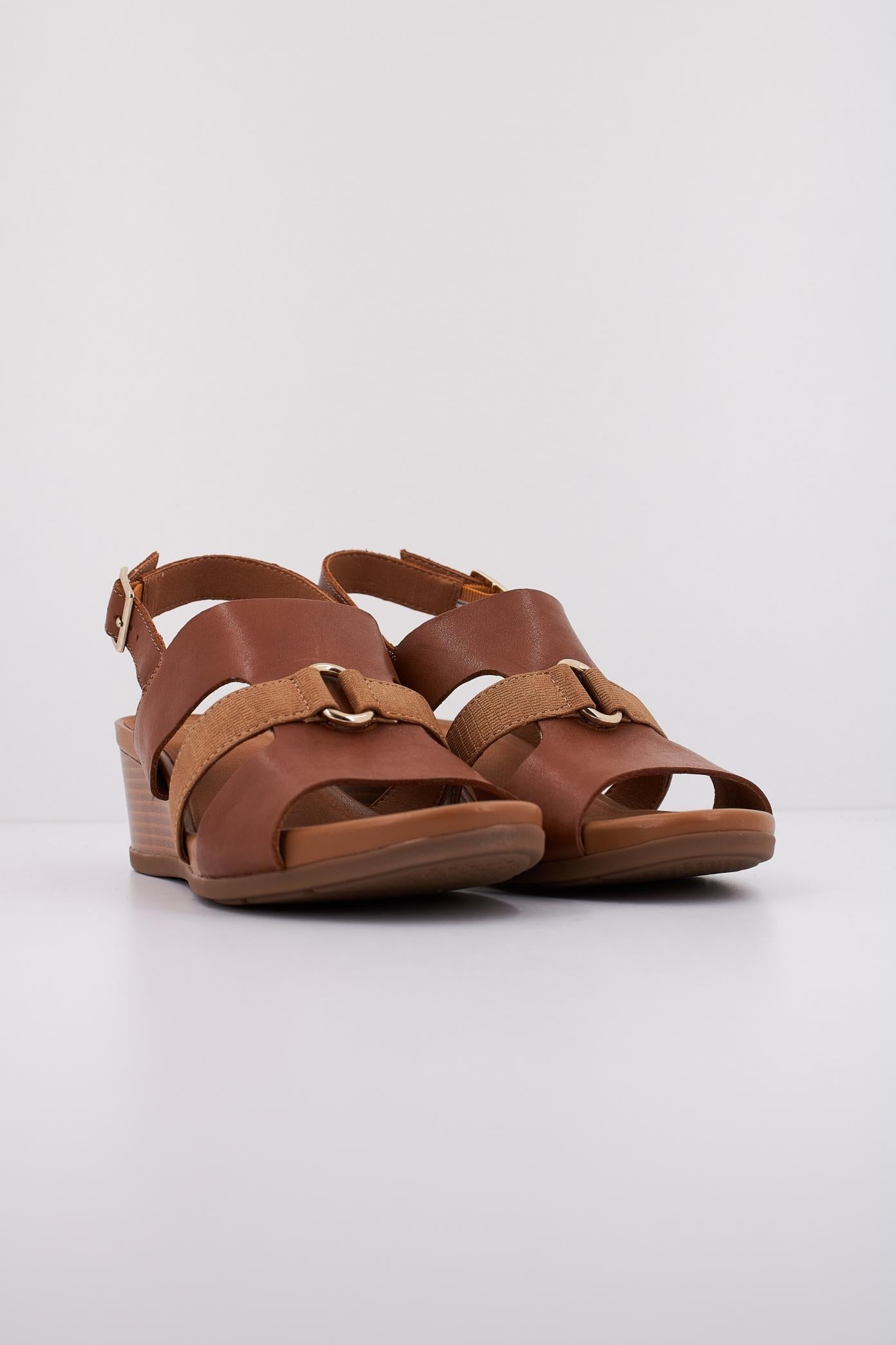 GEOX D MARYKARMEN en color MARRON (2)