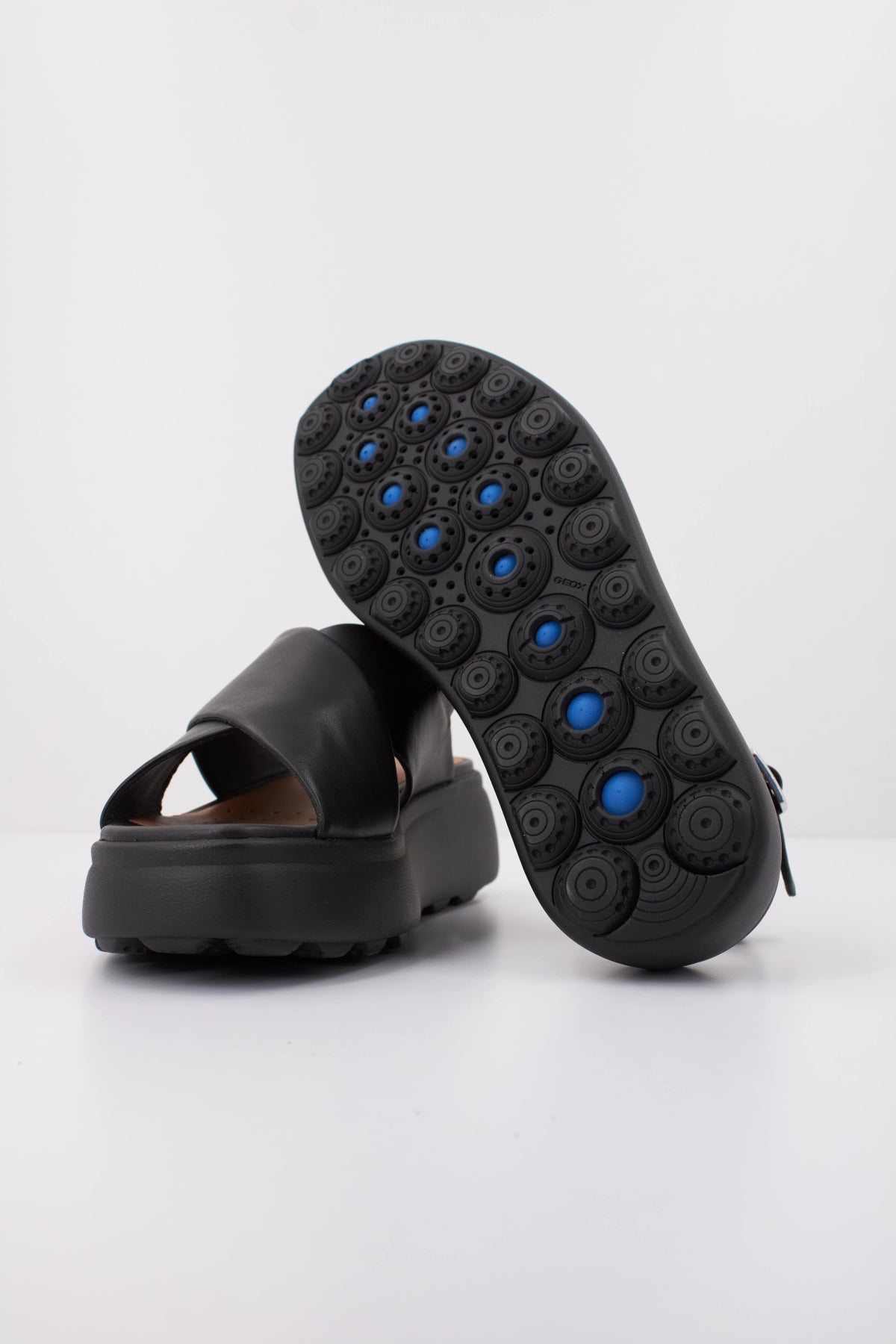 GEOX D SPHERICA EC. S en color NEGRO (5)