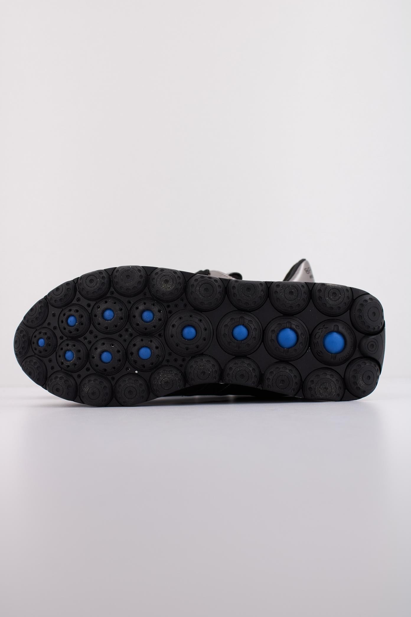 GEOX D SPHERICA VSERIES en color NEGRO (5)