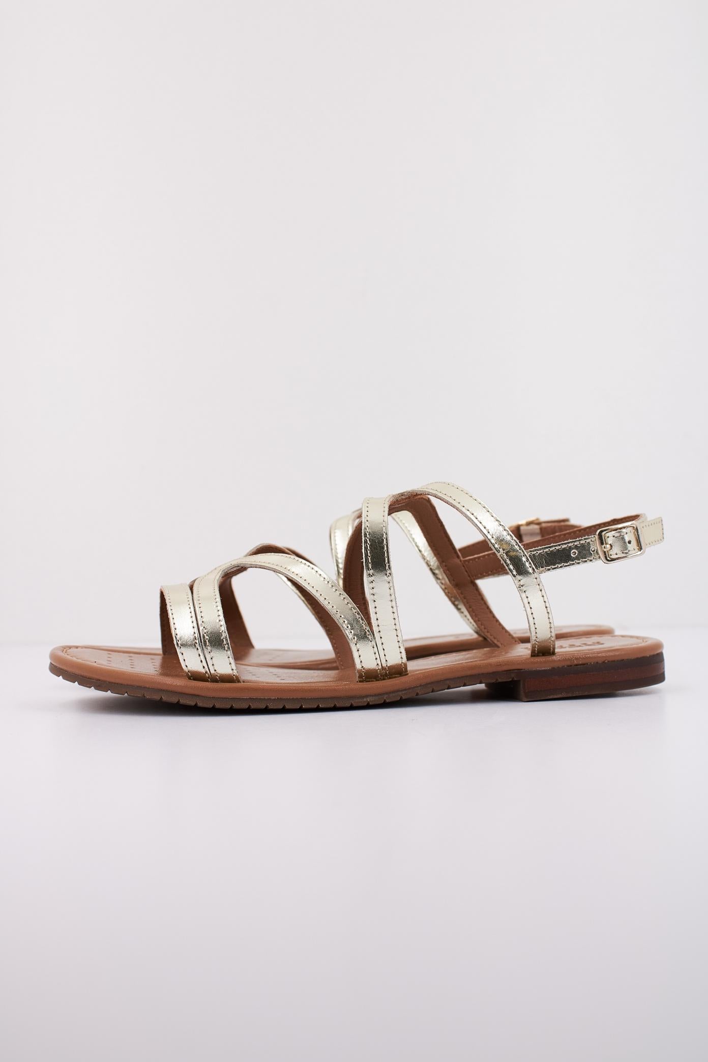 GEOX D SOZY S en color ORO (1)