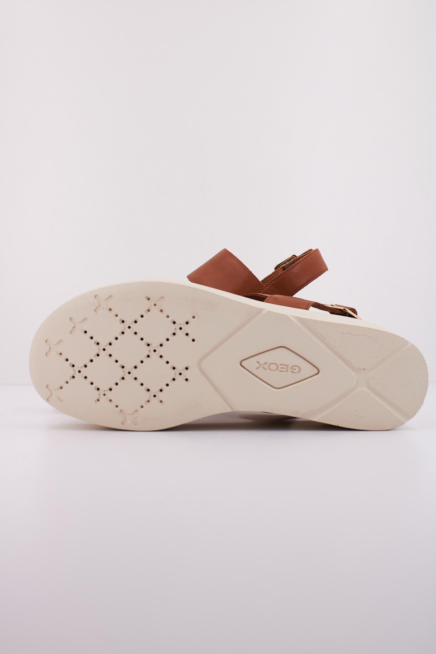 GEOX D XAND .S en color MARRON (4)