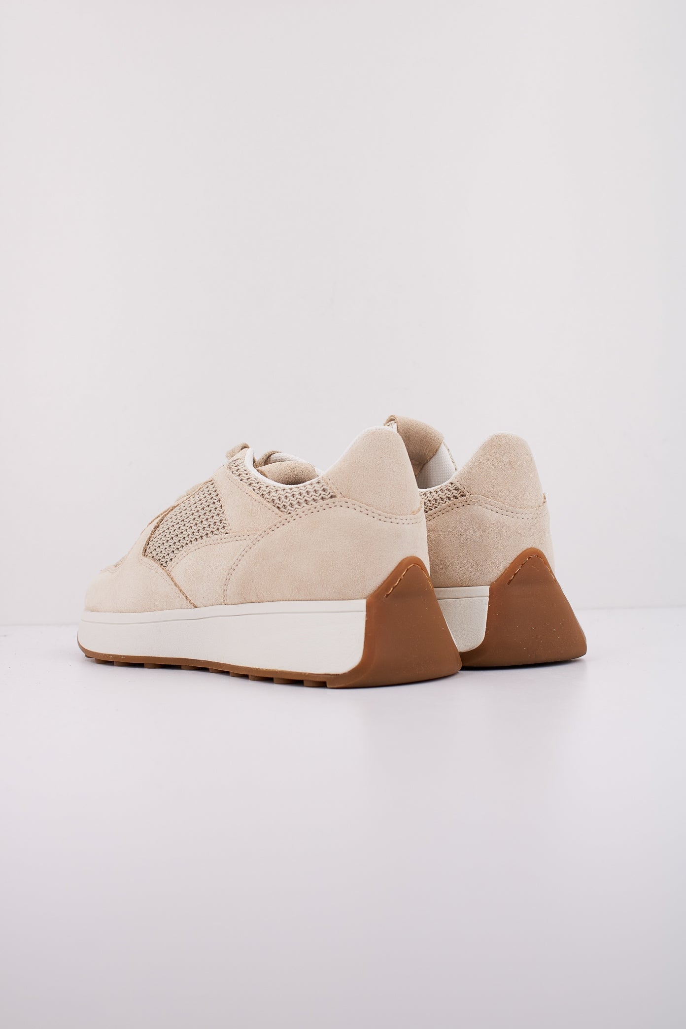 GEOX D AMABEL en color BEIS (4)