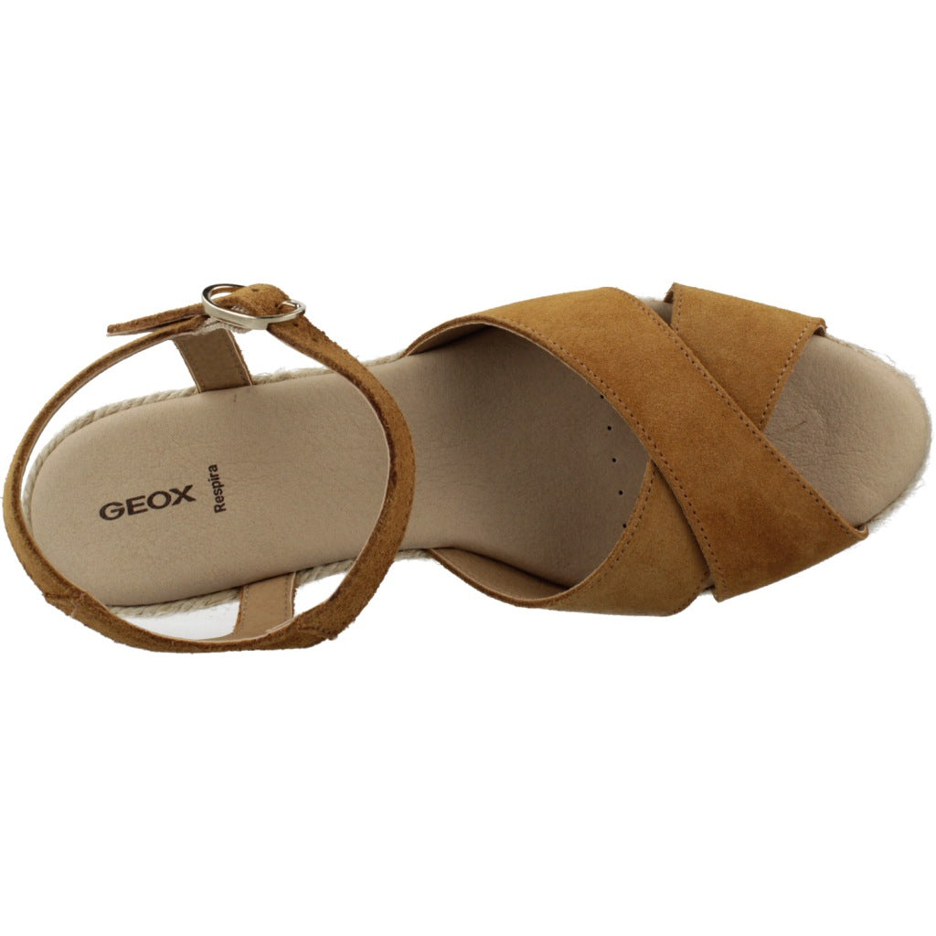 GEOX D GELSA LOW en color MARRON (7)