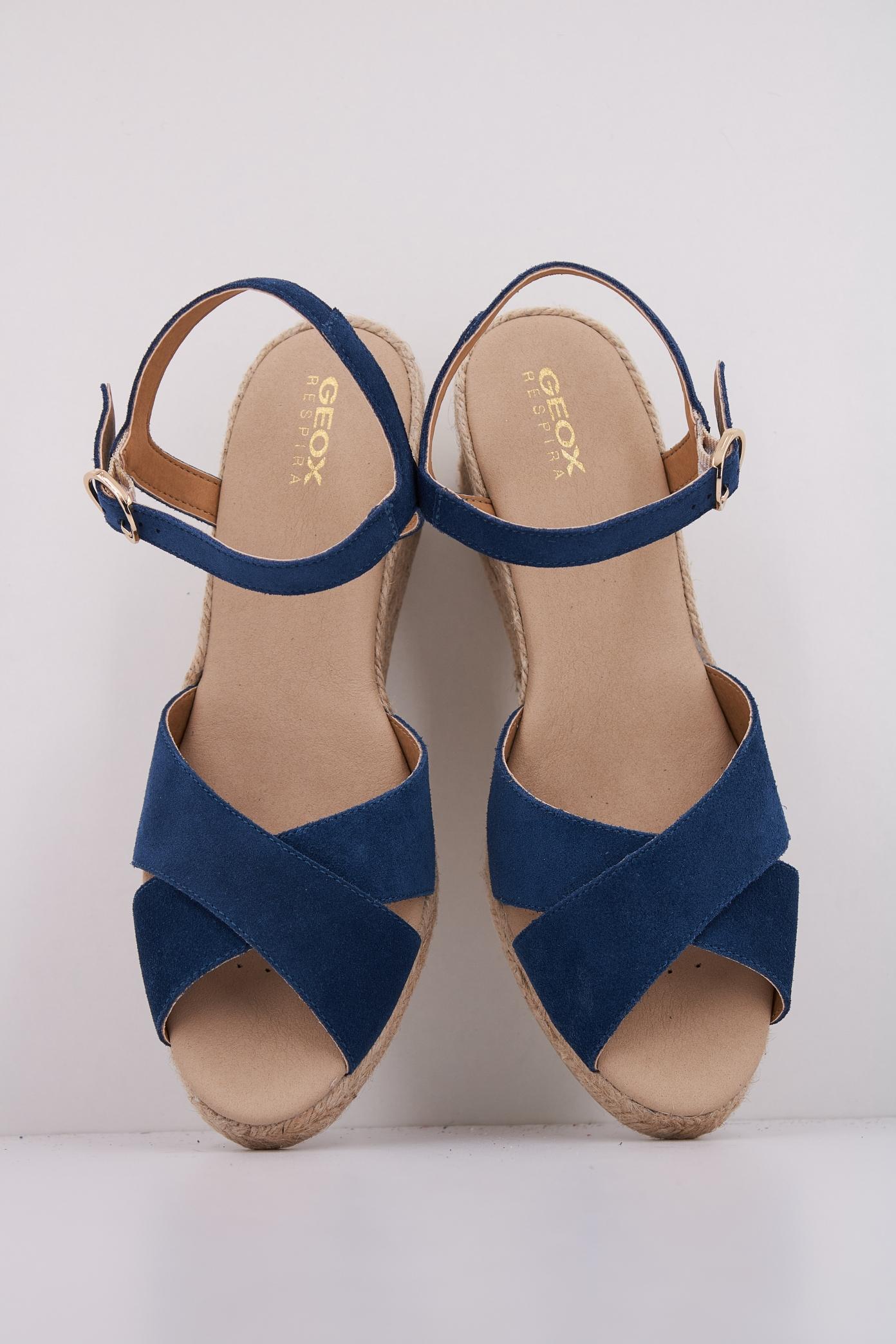 GEOX D GELSA LOW en color AZUL (3)