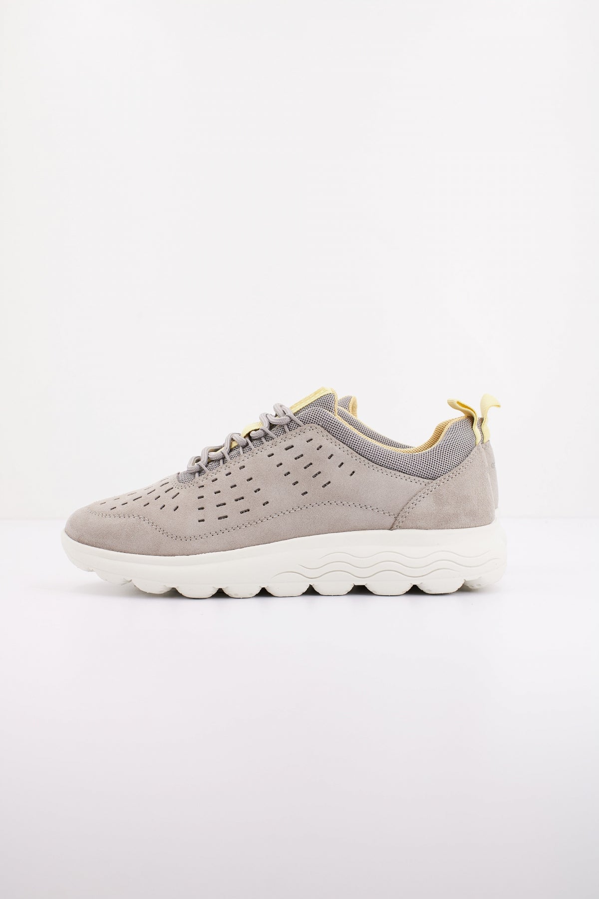 GEOX D SPHERICA en color GRIS (1)