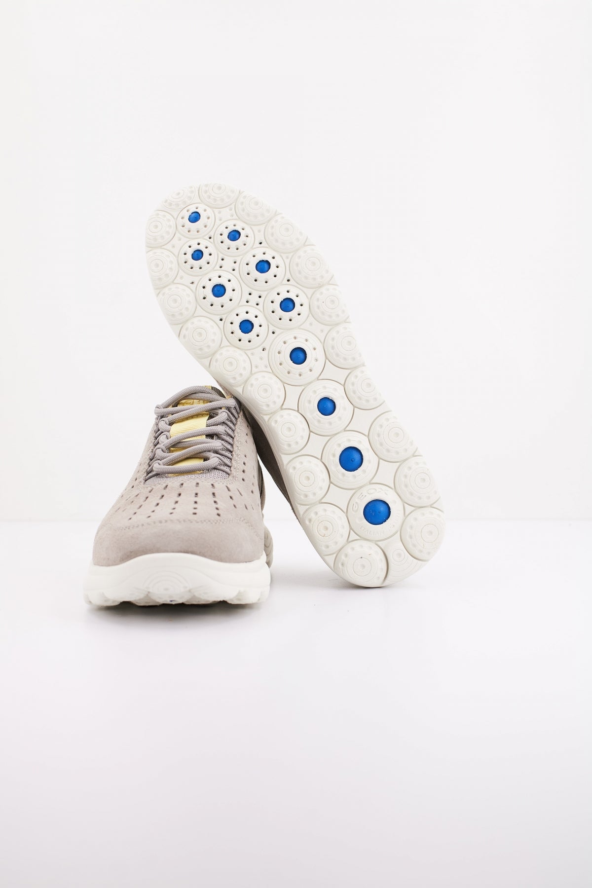 GEOX D SPHERICA en color GRIS (5)