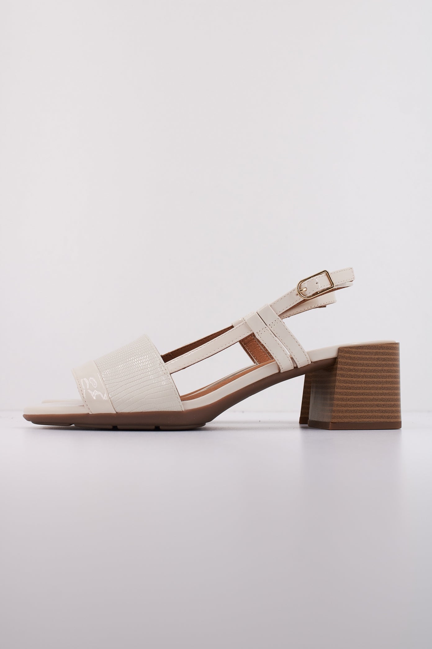 GEOX D NEW MARYKARMEN en color BEIS (1)