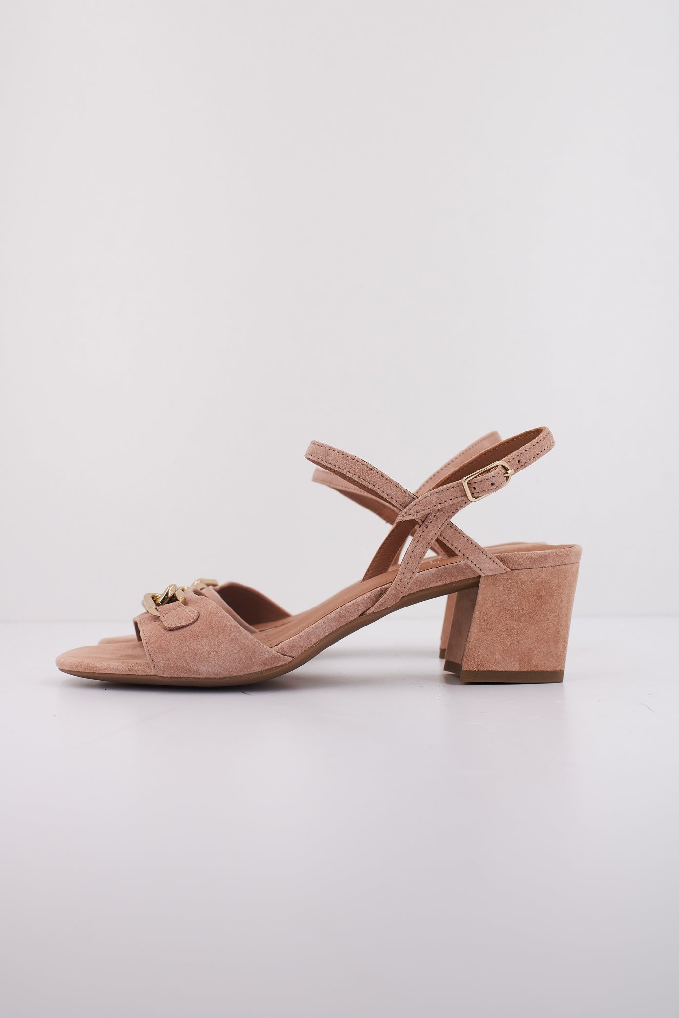 GEOX D NEW ERAKLIA en color BEIS (1)