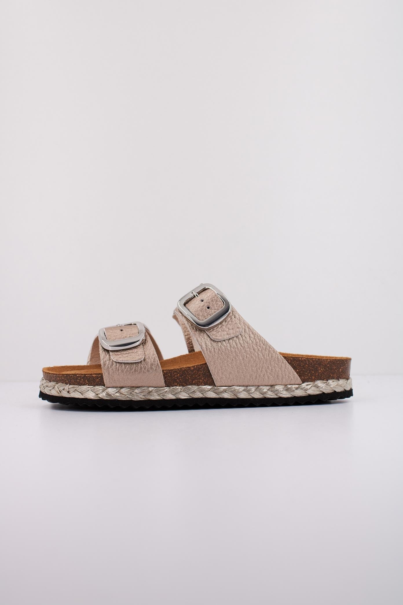 GEOX D NEW BRIONIA HIGH en color BRONCE (1)