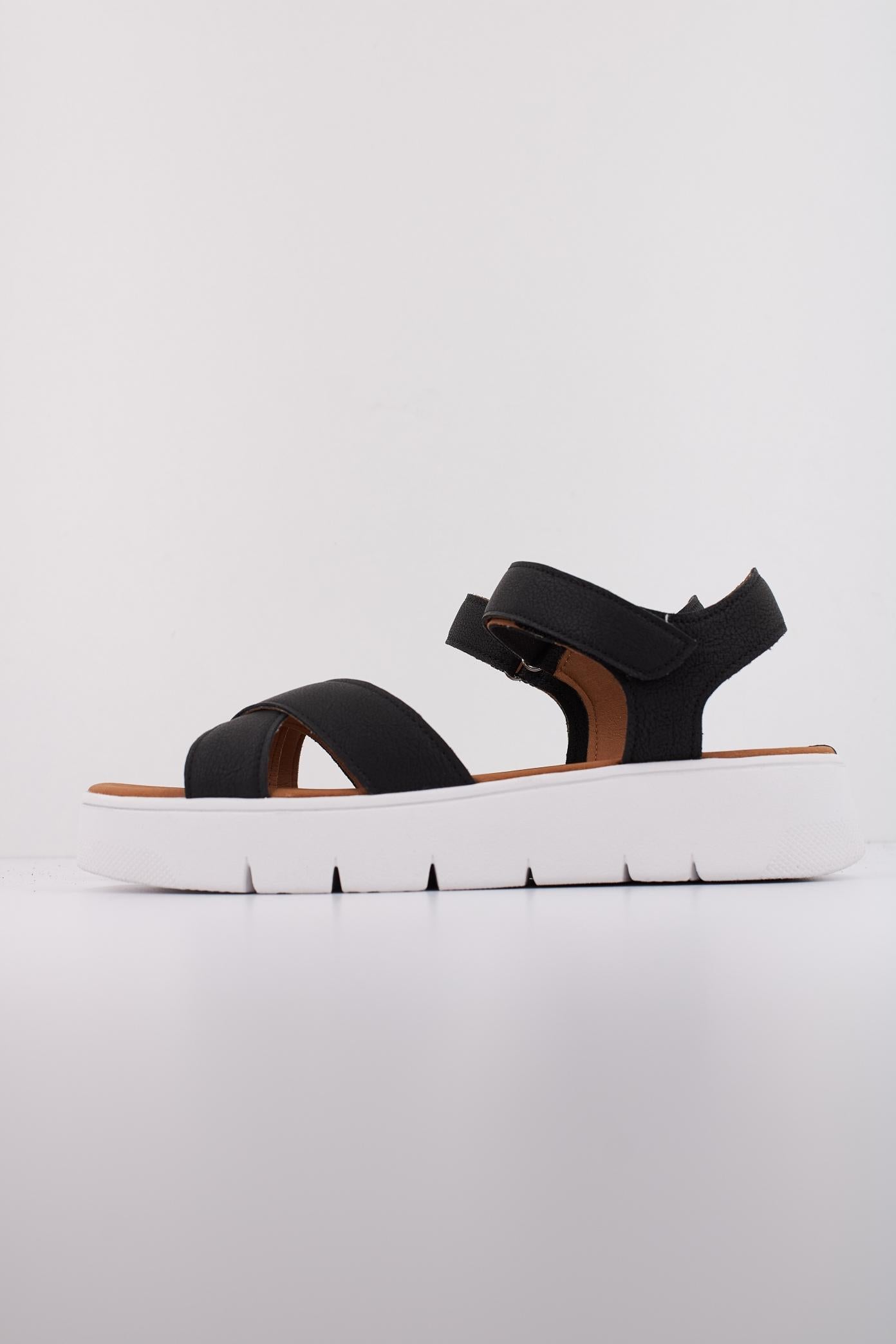 GEOX D DANDRA en color NEGRO (1)