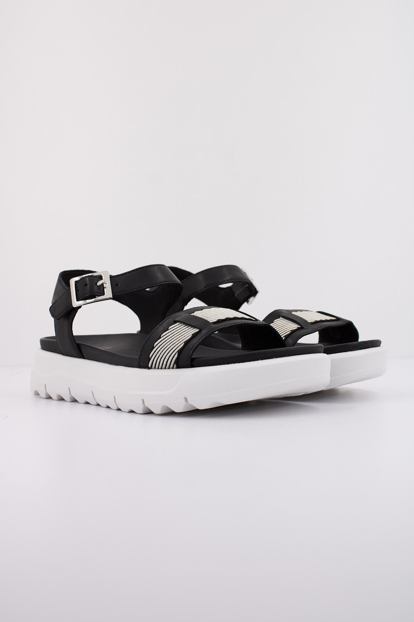 GEOX D XAND .S en color NEGRO (2)