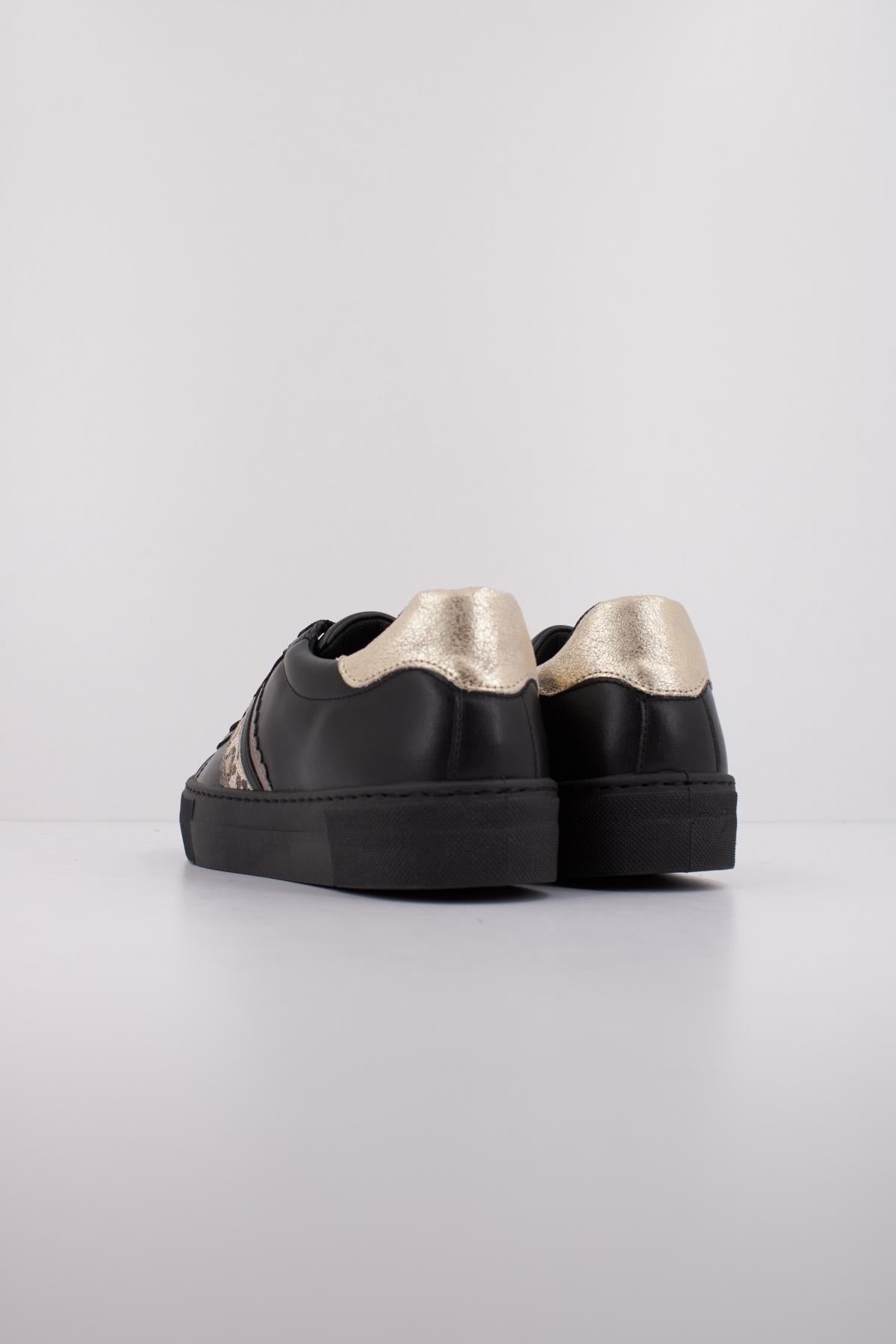GEOX D CLAUDIN en color NEGRO (4)