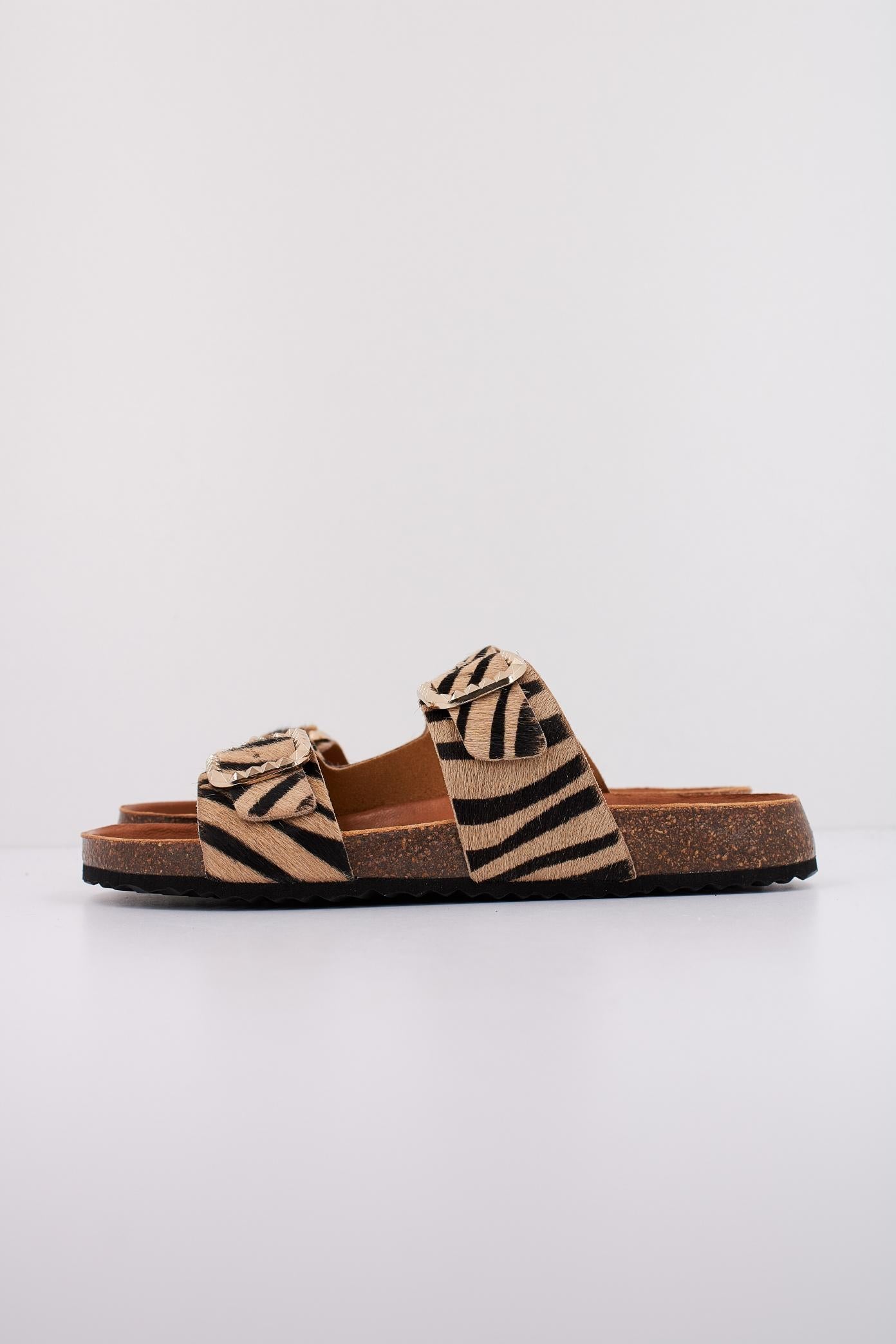GEOX D NEW BRIONIA B en color ANIMAL PRINT (1)