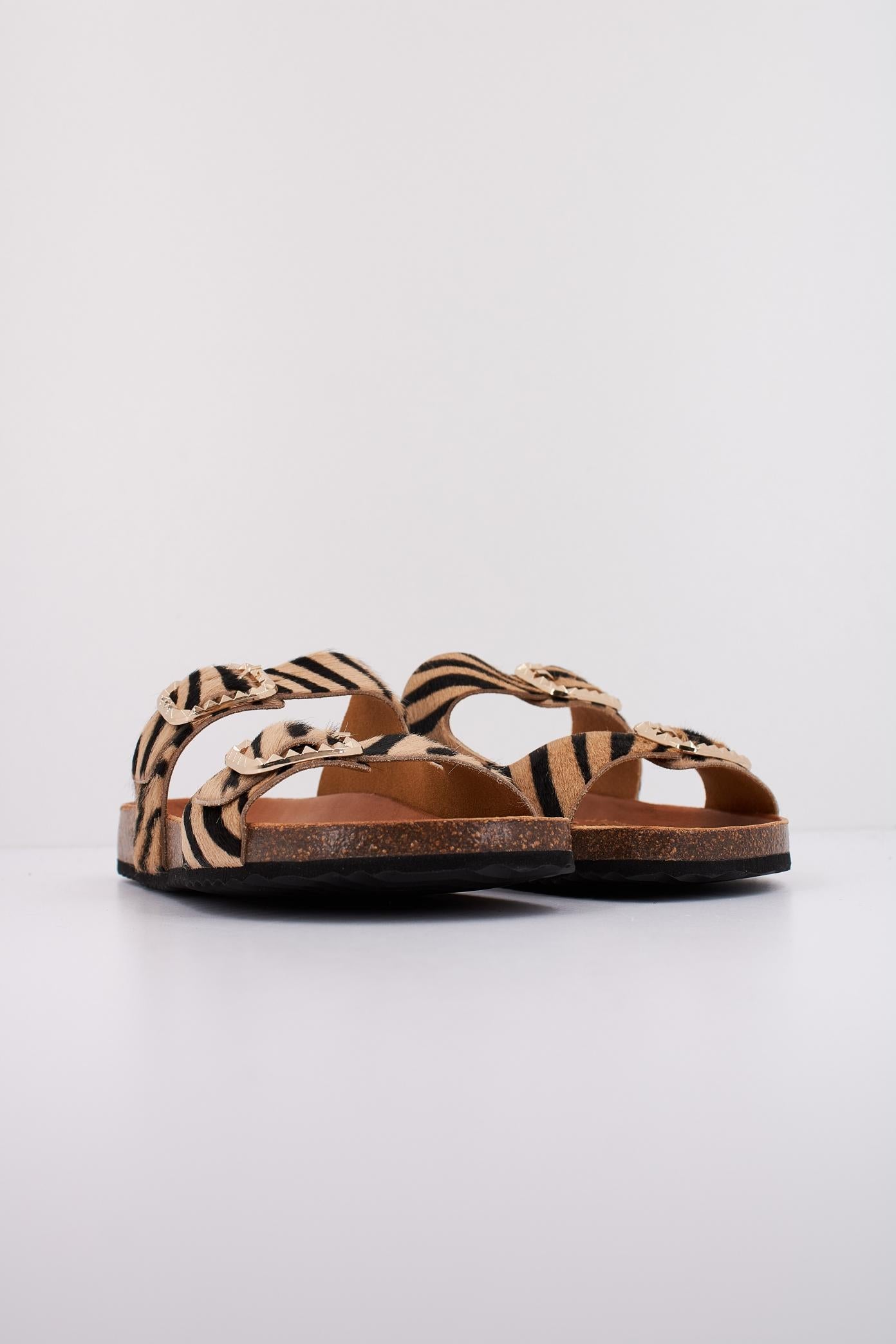 GEOX D NEW BRIONIA B en color ANIMAL PRINT (2)
