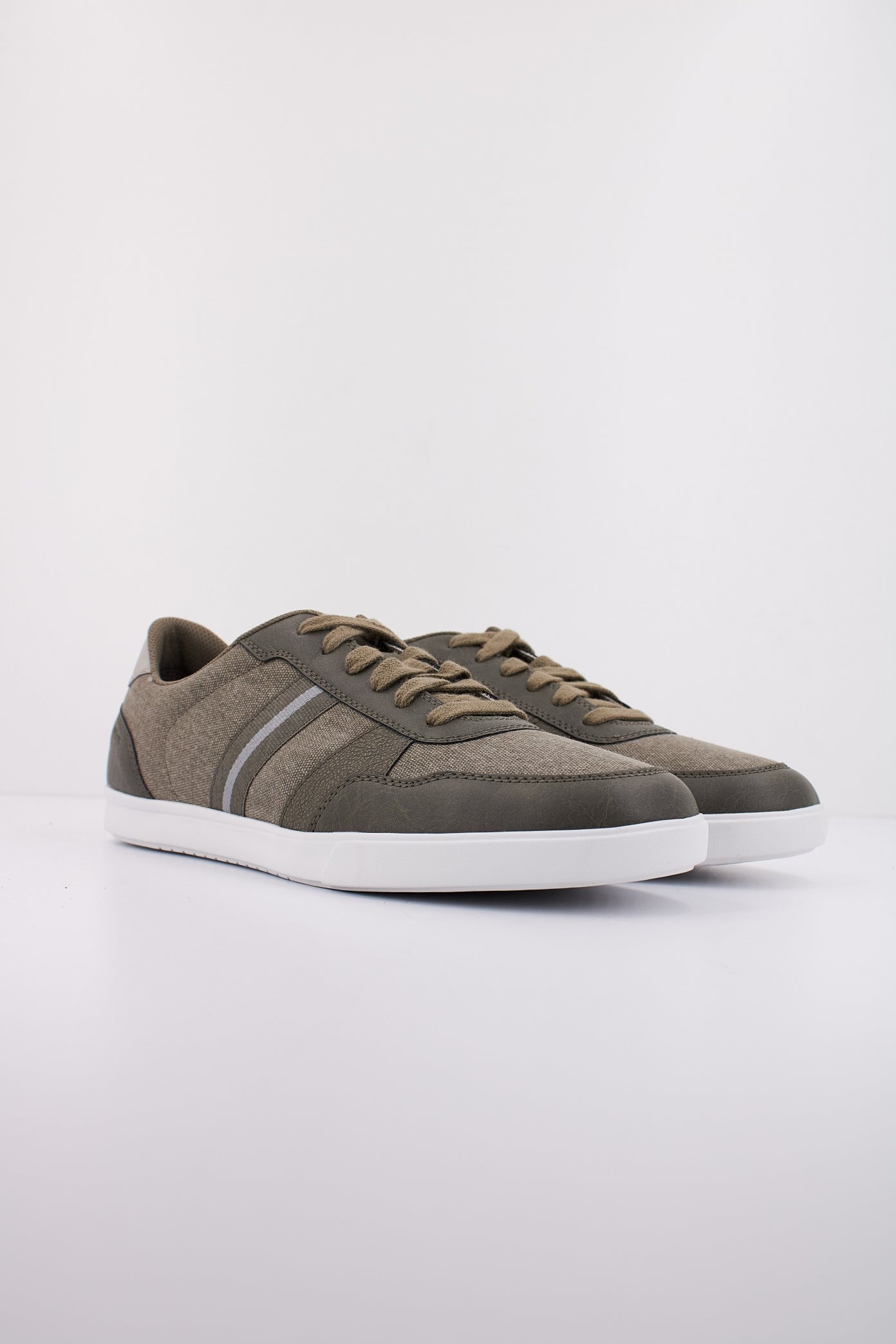 GEOX U WALEE en color VERDE (2)
