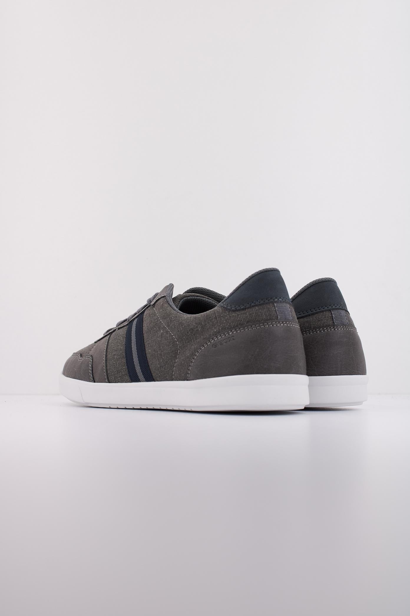 GEOX U WALEE en color GRIS (4)