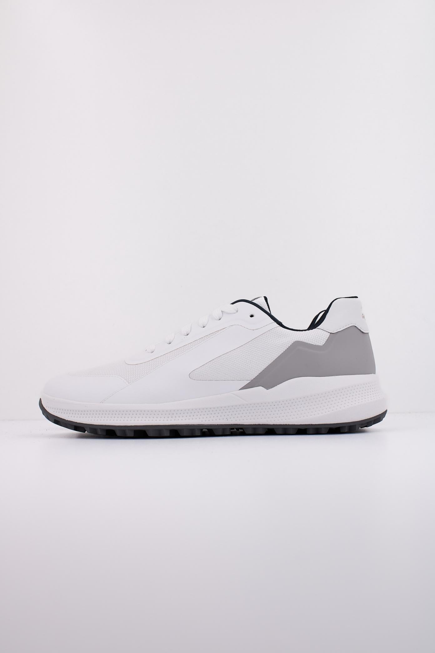 GEOX U PGX en color BLANCO (1)