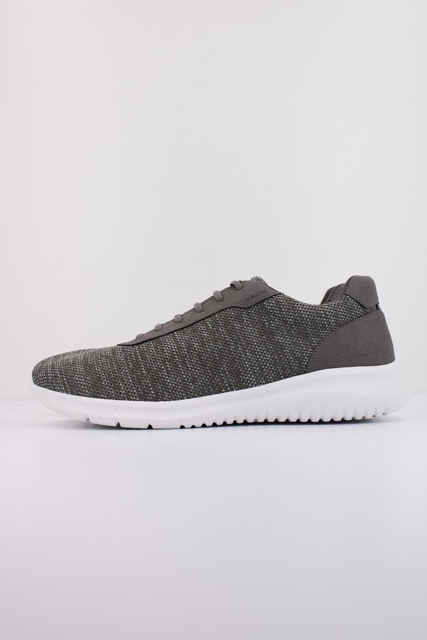 GEOX U MONREALE en color GRIS (1)