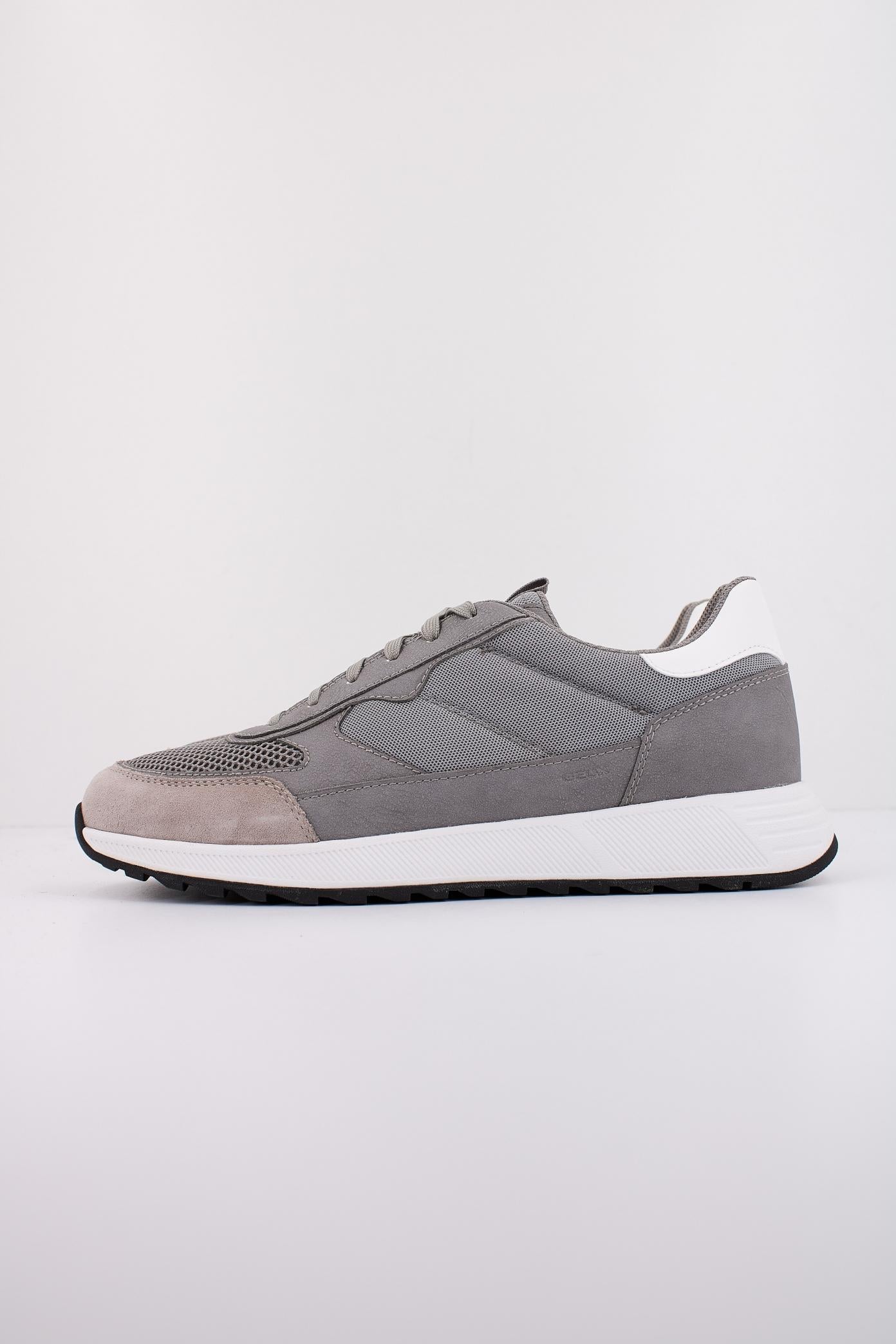 GEOX U MOLVENO en color GRIS (1)