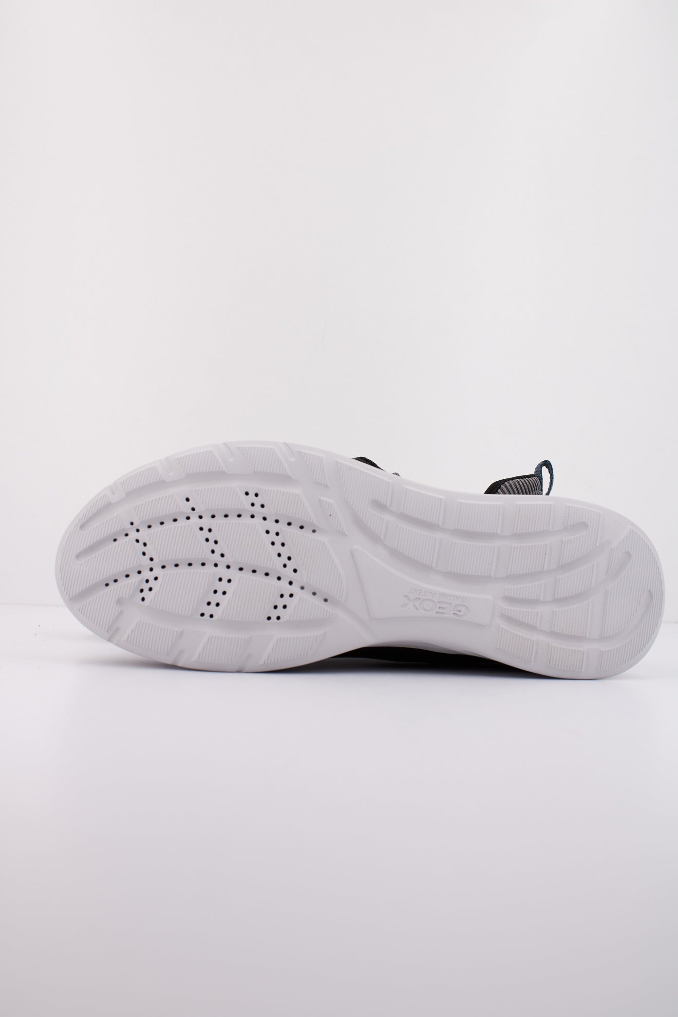 GEOX U SANZIO en color GRIS (5)