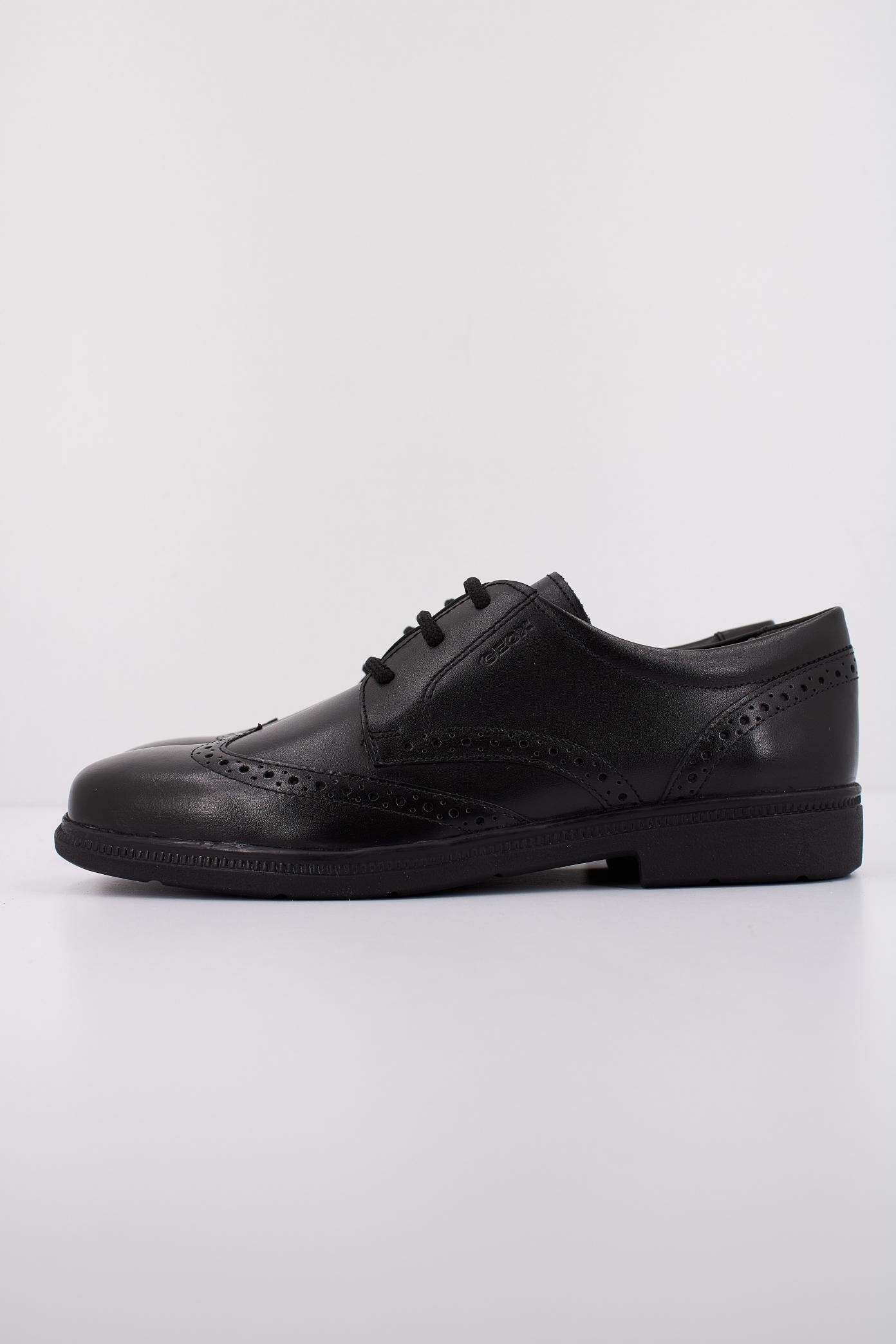 GEOX JR FEDERICO en color NEGRO (1)