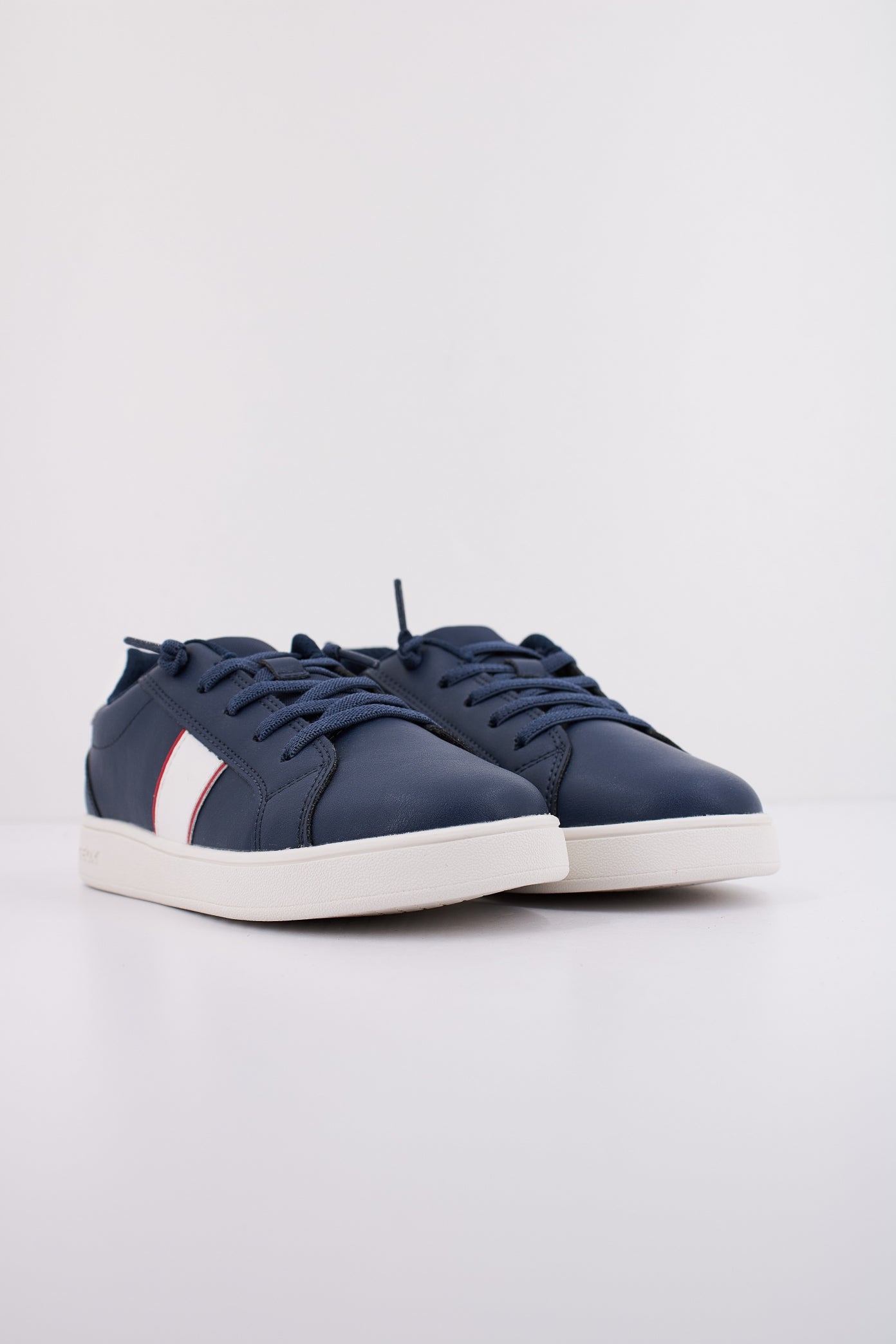 GEOX J ECLYPER BOY en color AZUL (2)