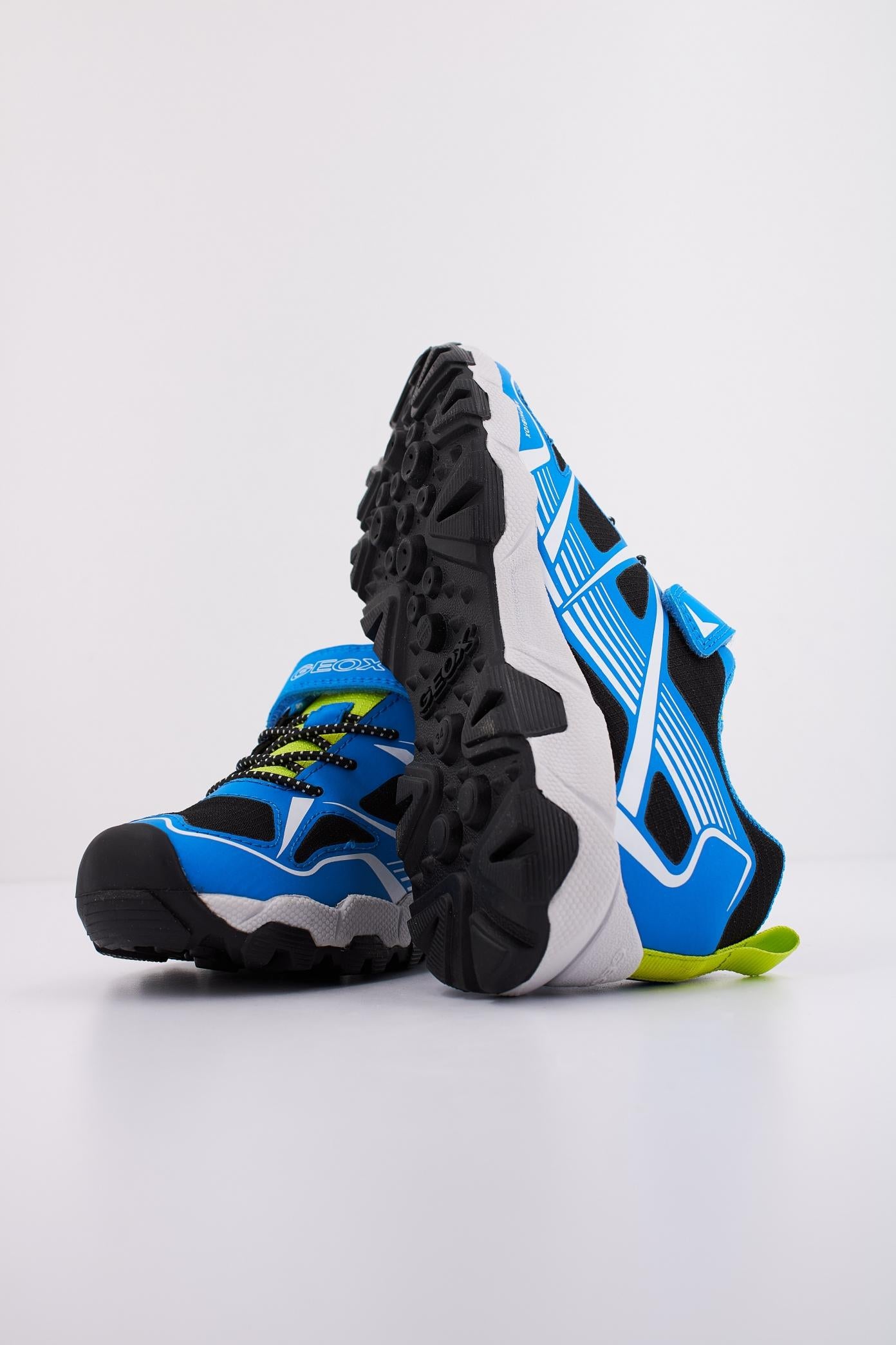 GEOX J MAGNETAR BOY B ABX en color AZUL (5)