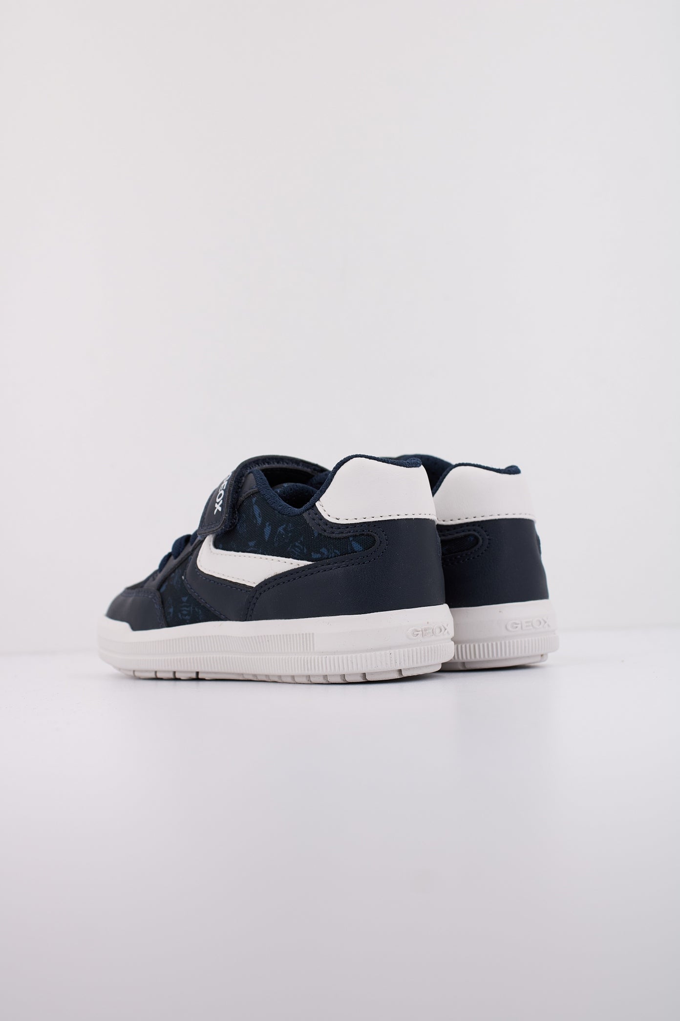 GEOX J ARZACH BOY en color AZUL (4)